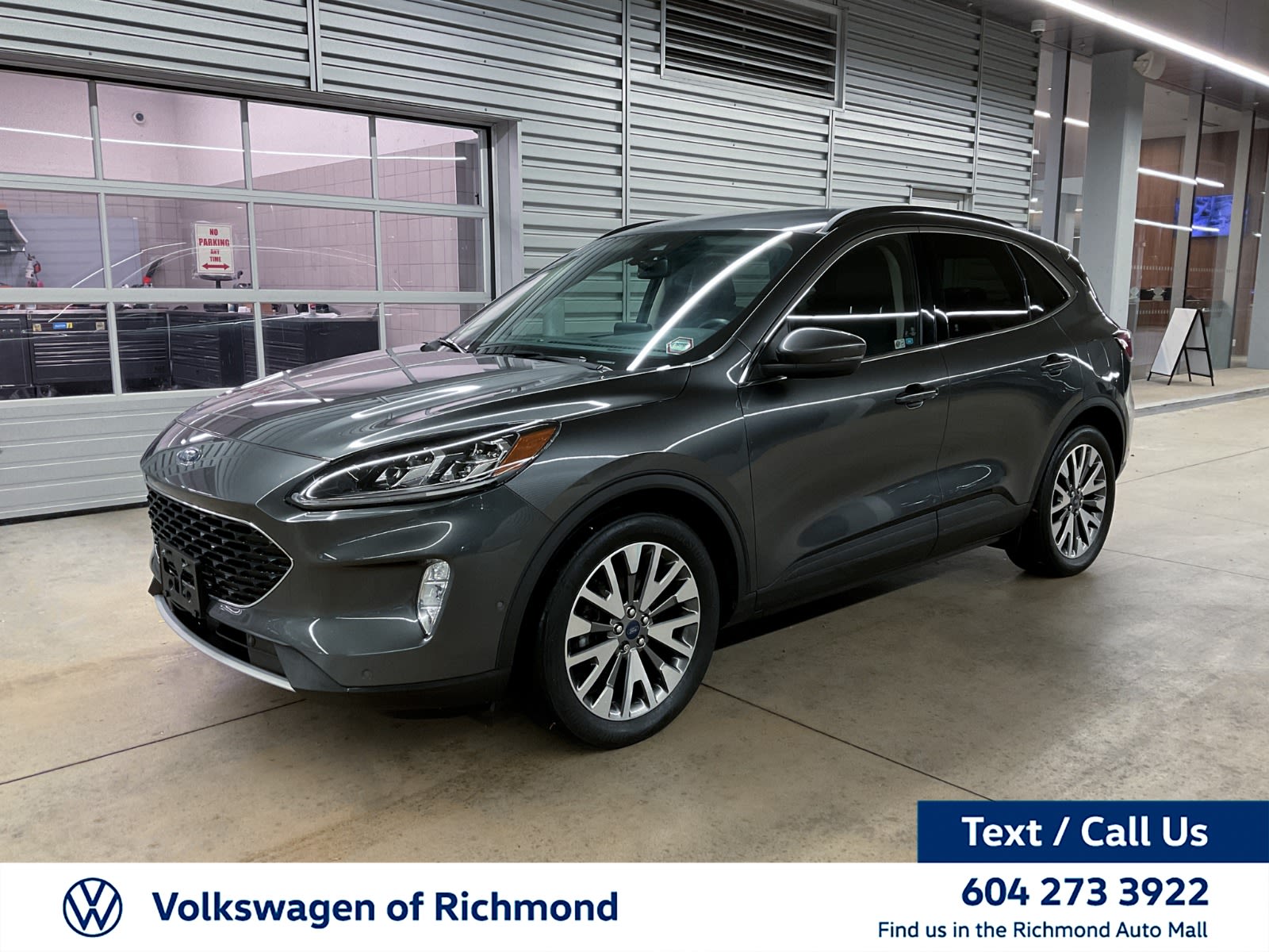 2020 Ford Escape Titanium Hybrid, 温哥华, 全款车