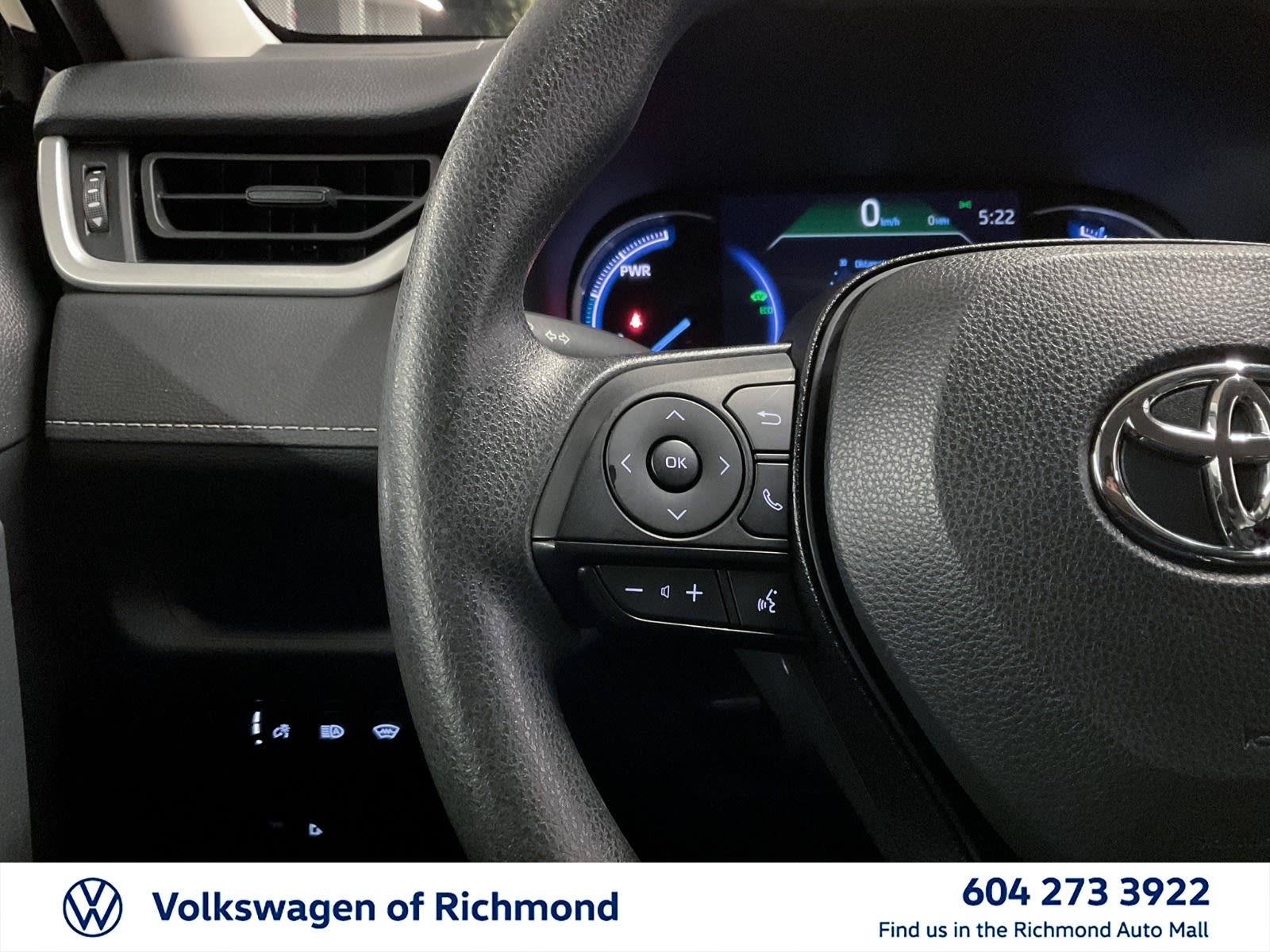 2024 Toyota RAV4 Hybrid LE, Vancouver, Cash