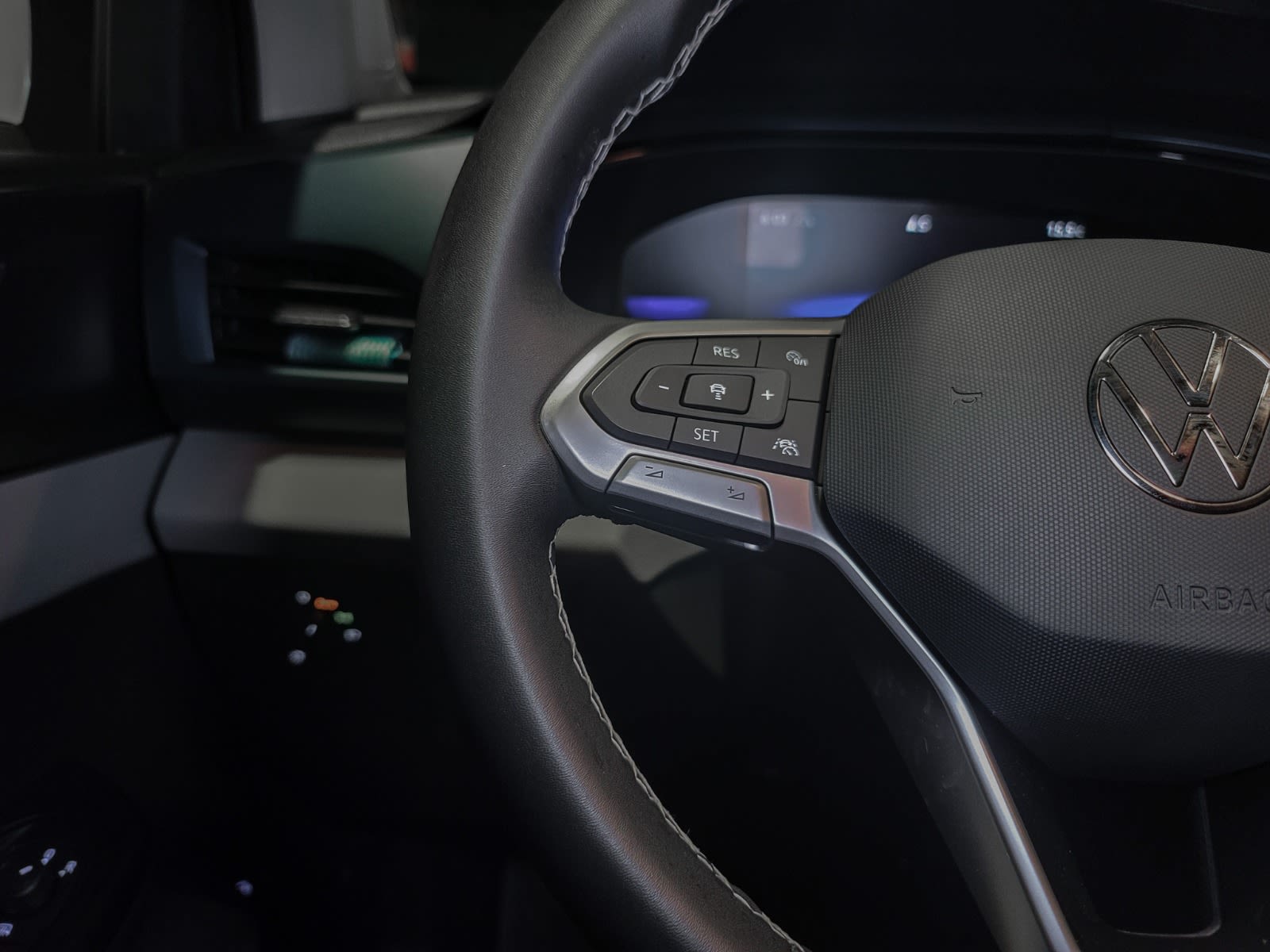 2023 Volkswagen Taos Comfortline, Vancouver, Cash