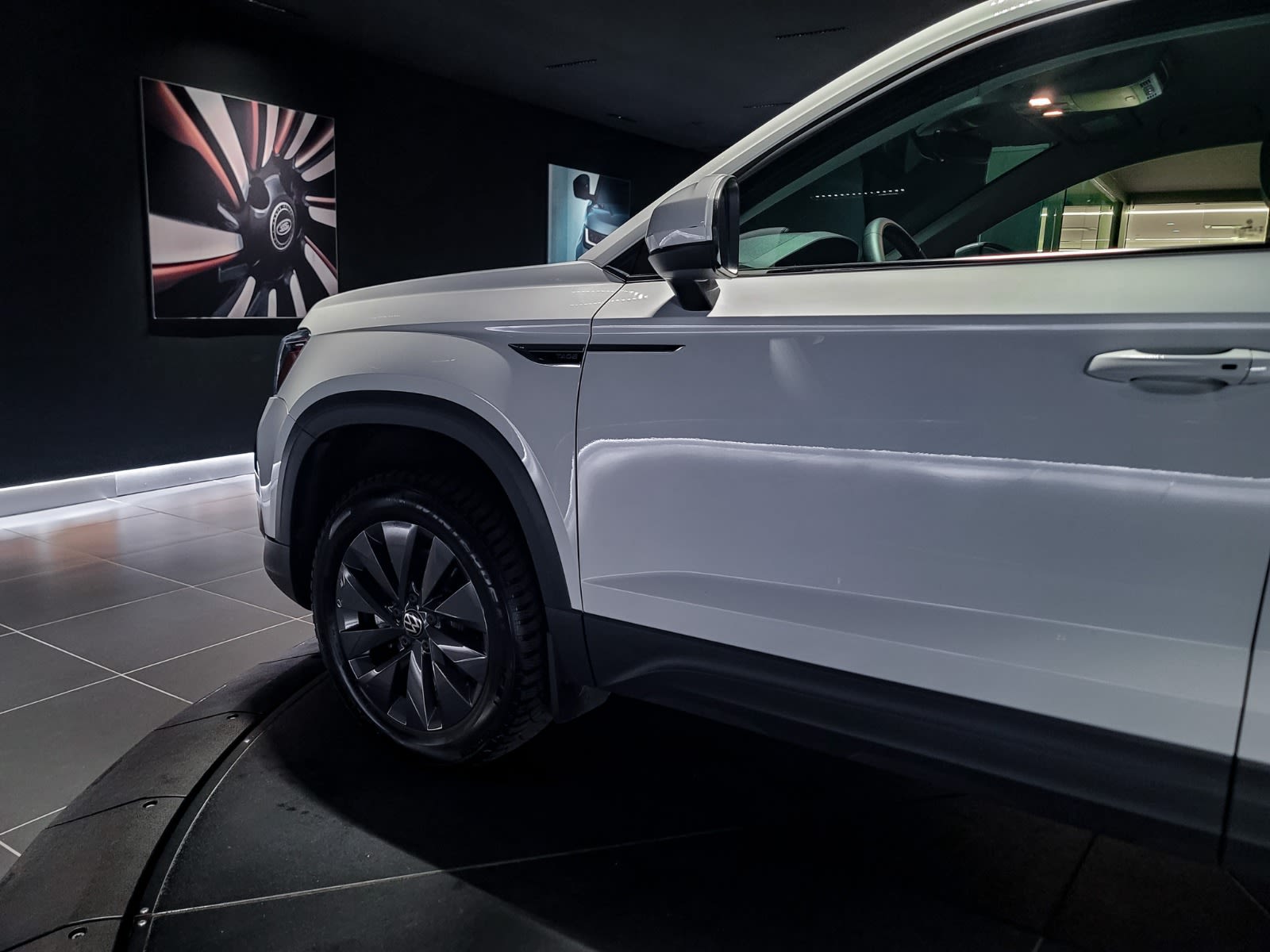 2023 Volkswagen Taos Comfortline, Vancouver, Cash