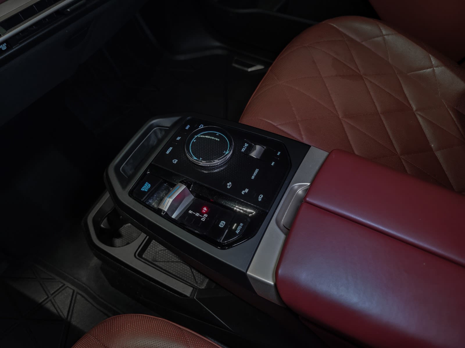 2022 BMW iX xDrive50, 温哥华, 全款车