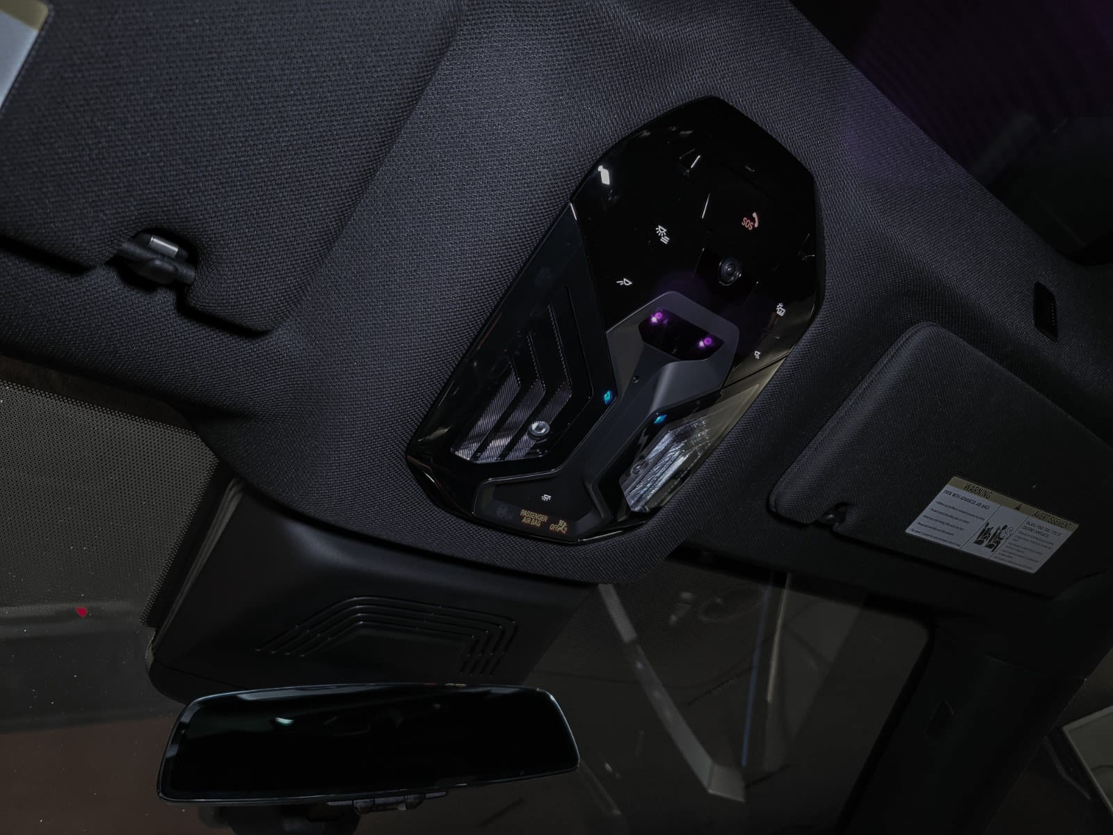 2022 BMW iX xDrive50, 温哥华, 全款车