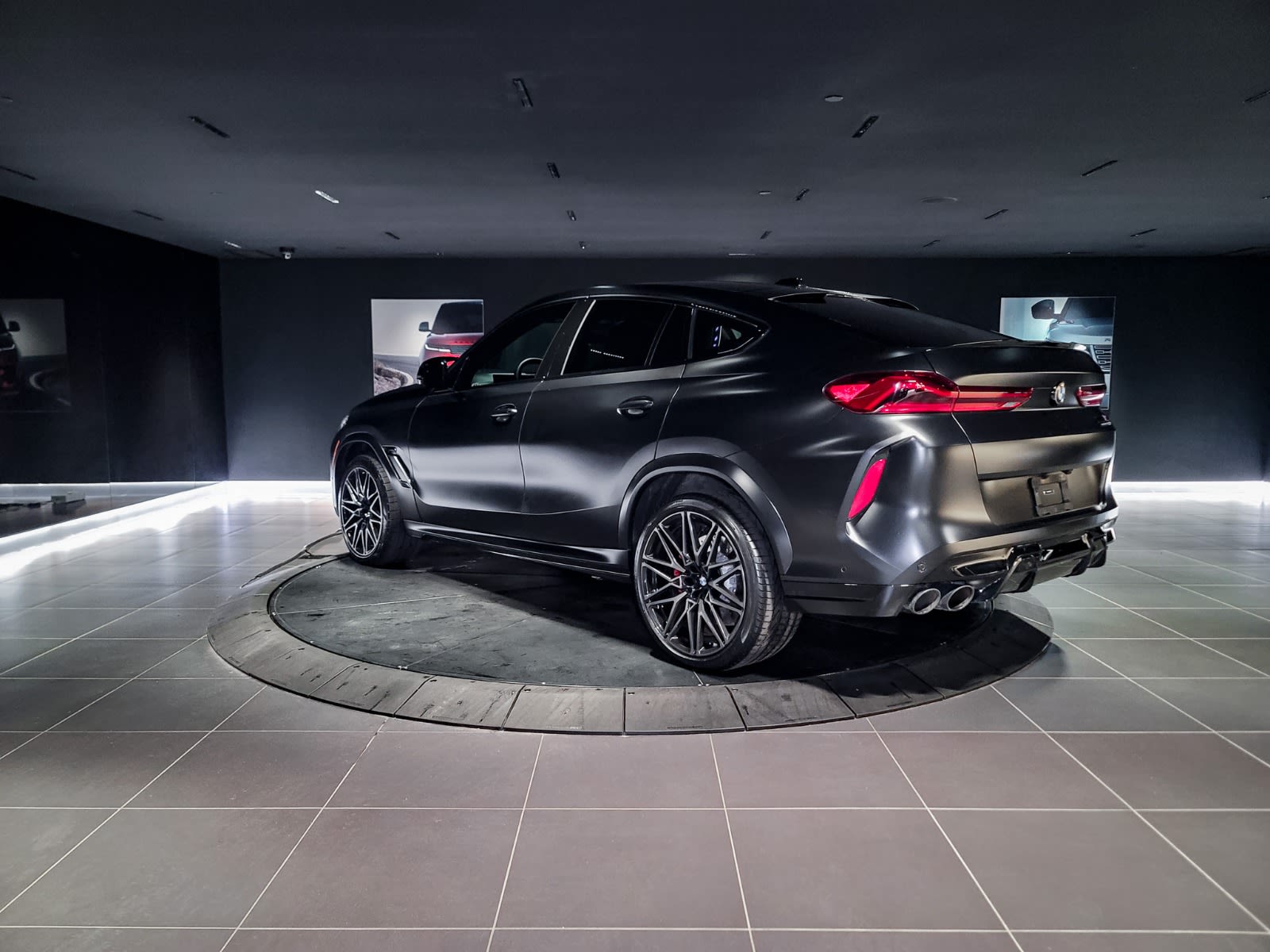 2025 BMW X6 M Competition, Vancouver, Cash