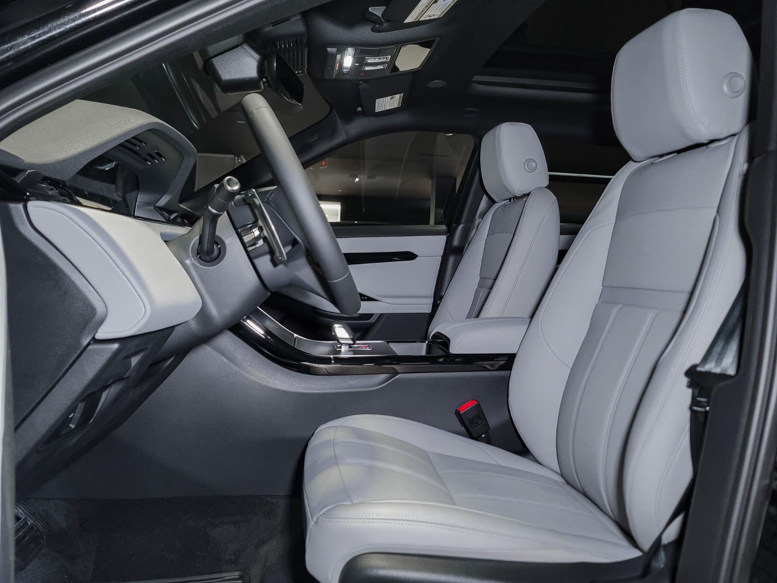 2026 Land Rover Range Rover Evoque S, Vancouver, Cash