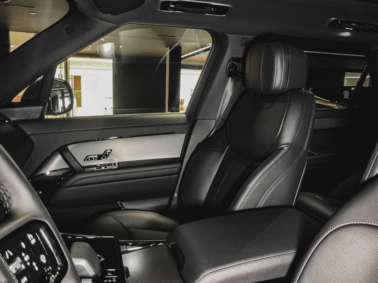 2026 Land Rover Range Rover Sport Dynamic SE, Vancouver, Cash