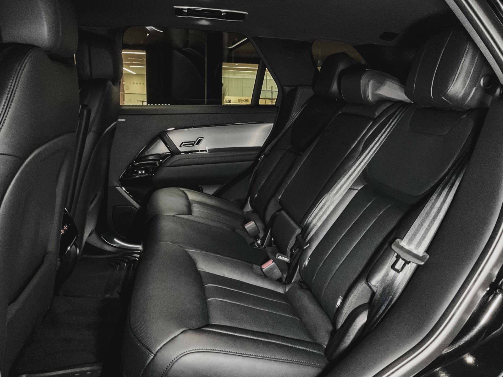 2026 Land Rover Range Rover Sport Dynamic SE, Vancouver, Cash