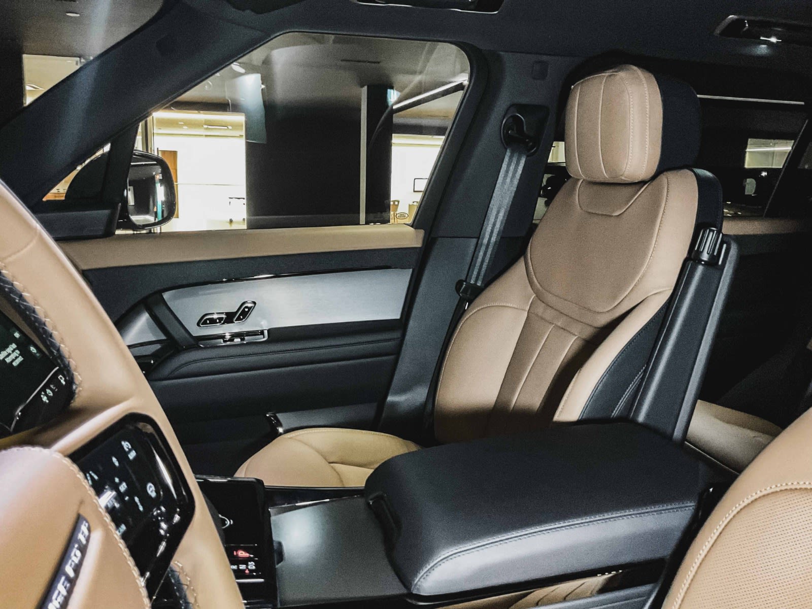 2026 Land Rover Range Rover Sport Dynamic SE, Vancouver, Cash