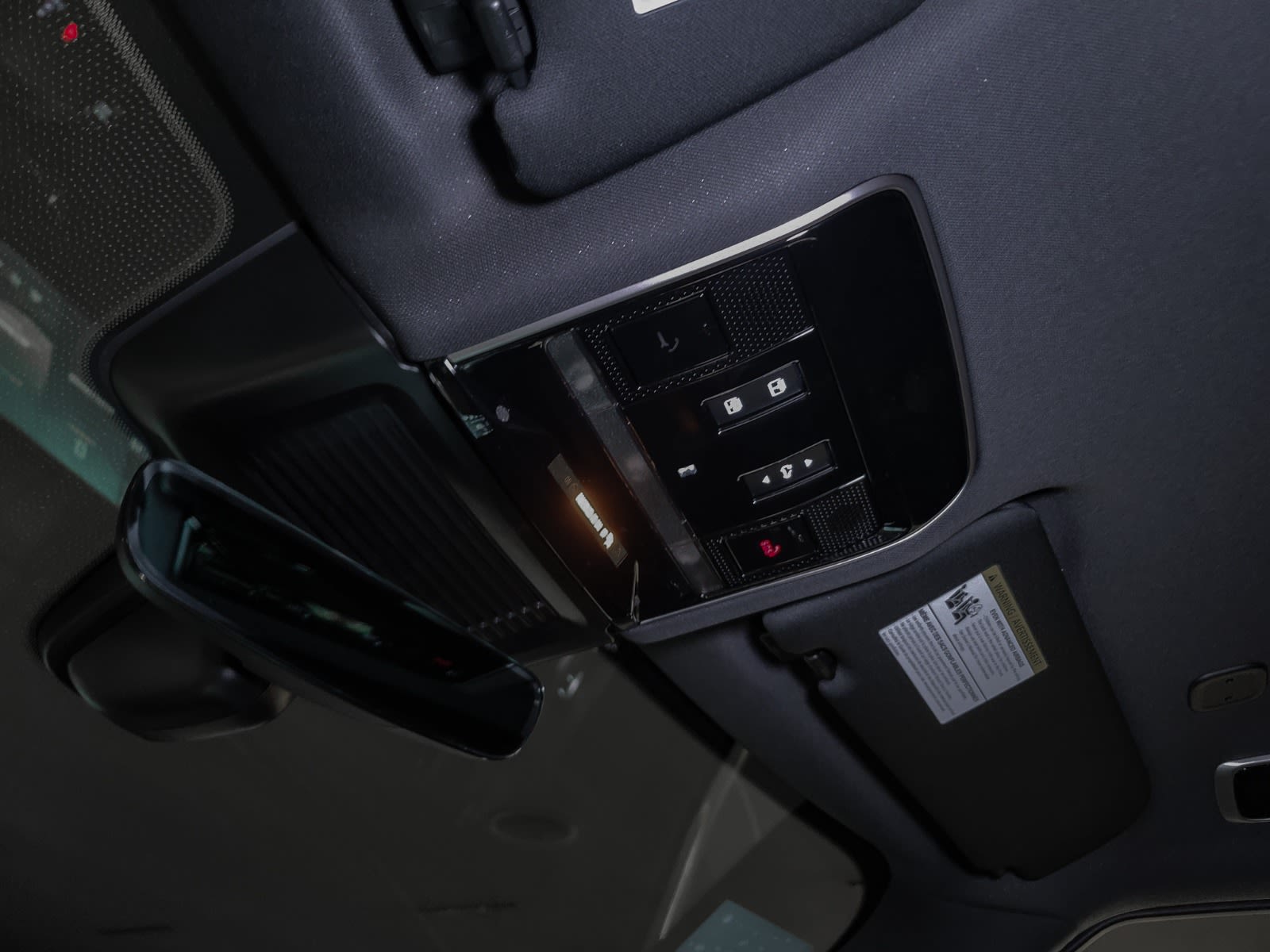 2026 Land Rover Range Rover Sport S, Vancouver, Cash