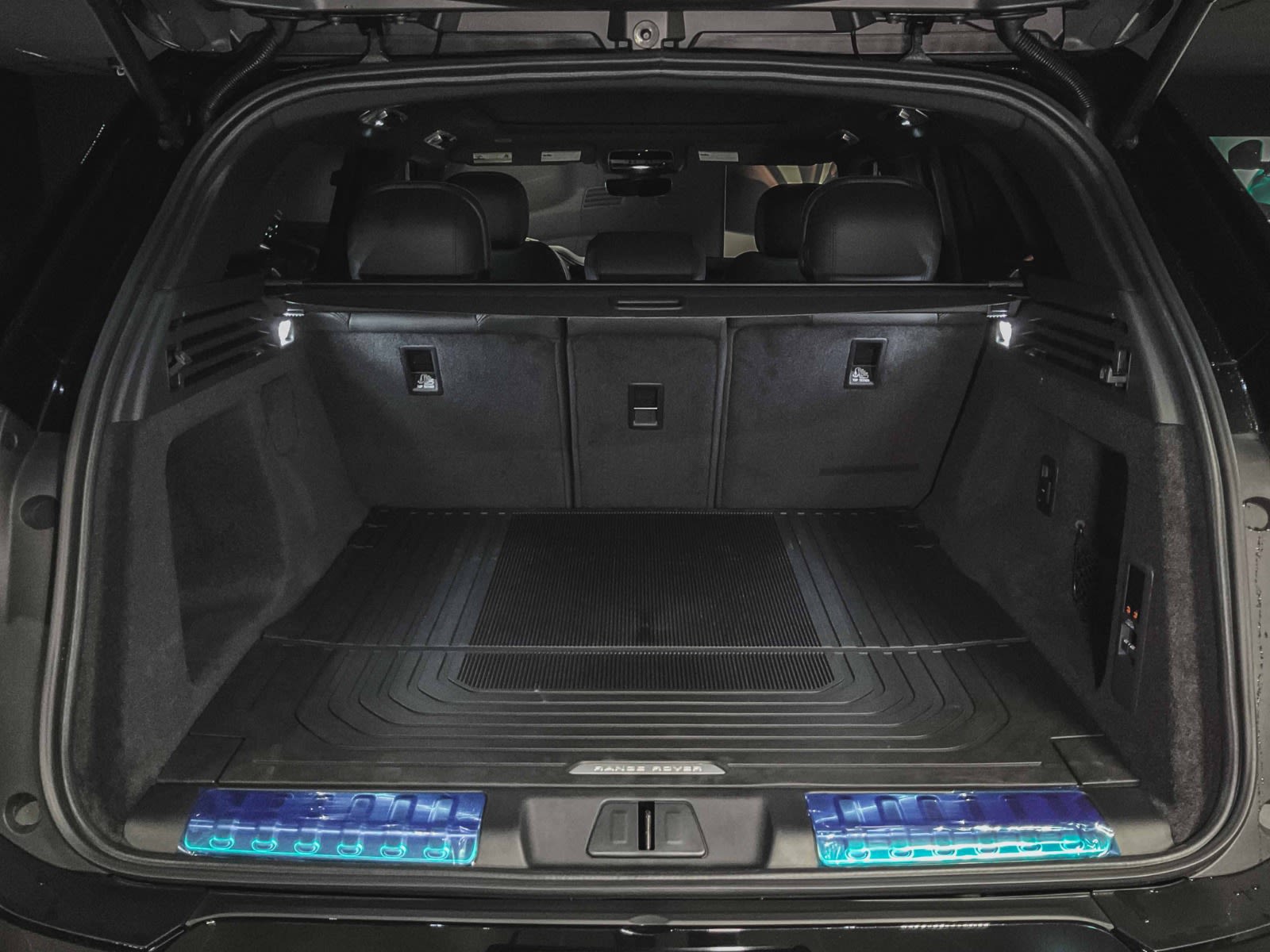 2026 Land Rover Range Rover Sport Dynamic SE, Vancouver, Cash