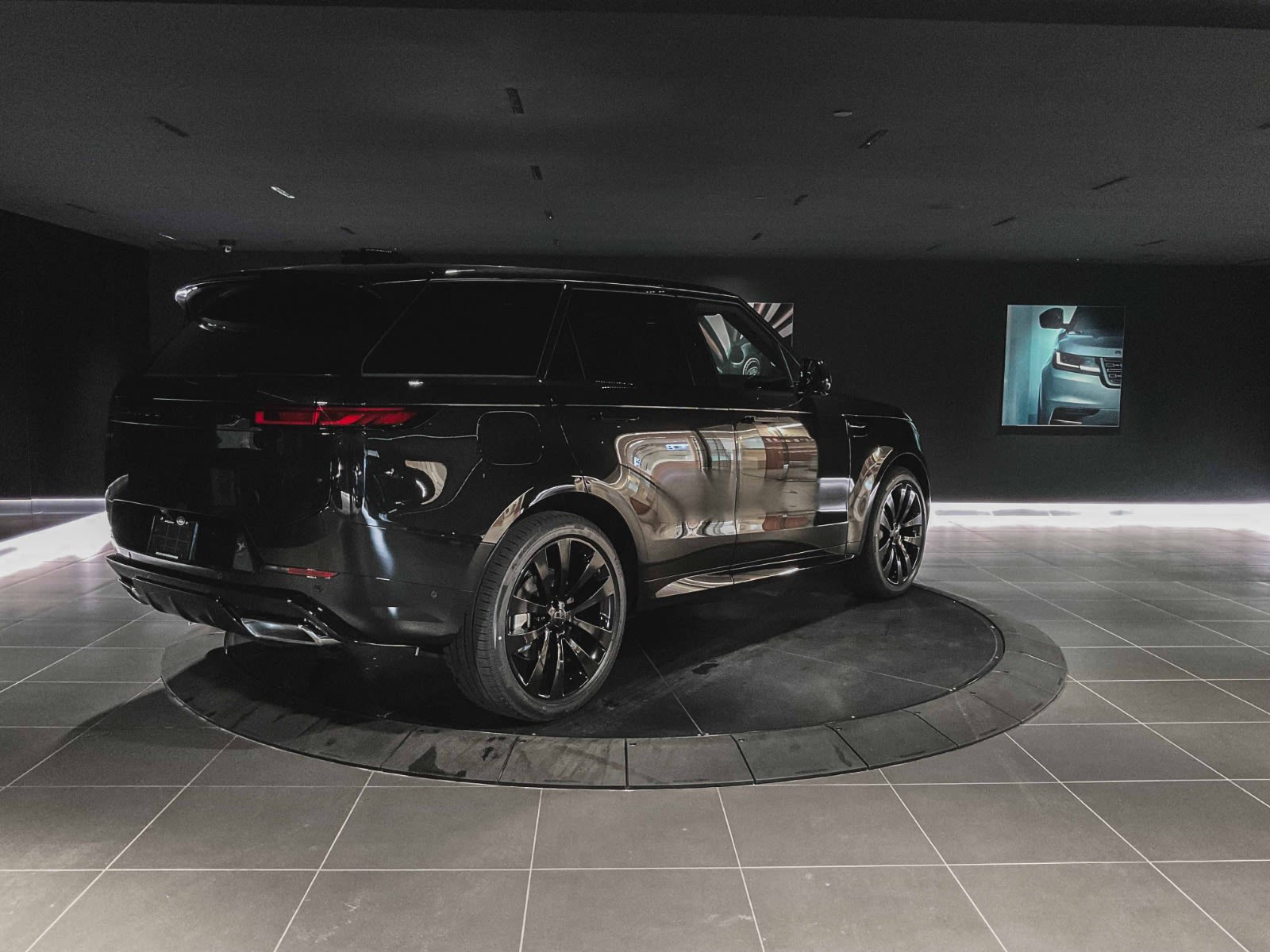 2026 Land Rover Range Rover Sport Dynamic SE, Vancouver, Cash