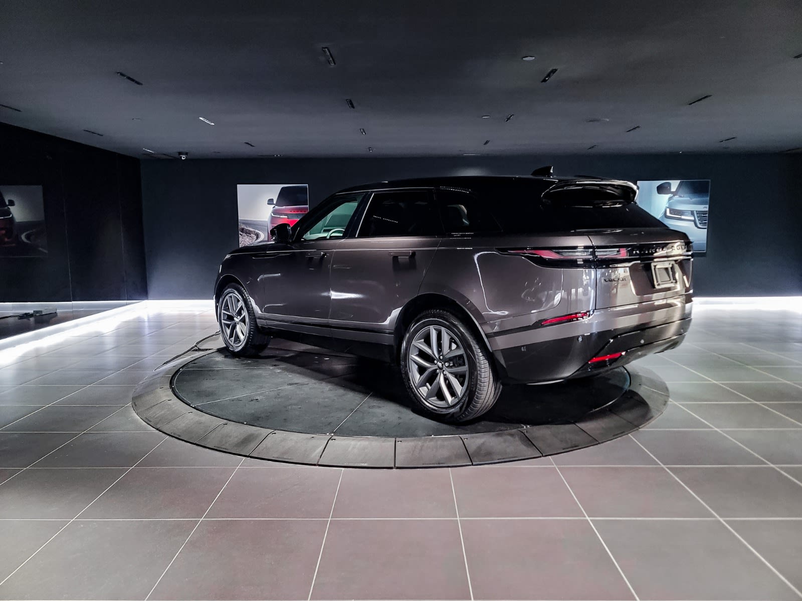 2026 Land Rover Range Rover Velar Dynamic SE, Vancouver, Cash
