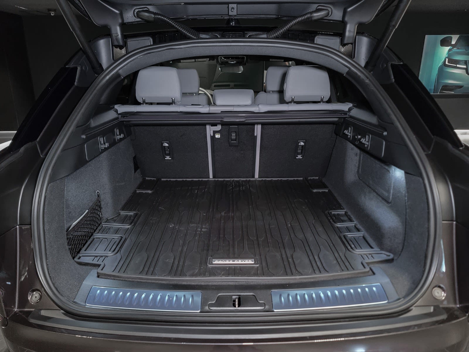 2026 Land Rover Range Rover Velar Dynamic SE, Vancouver, Cash