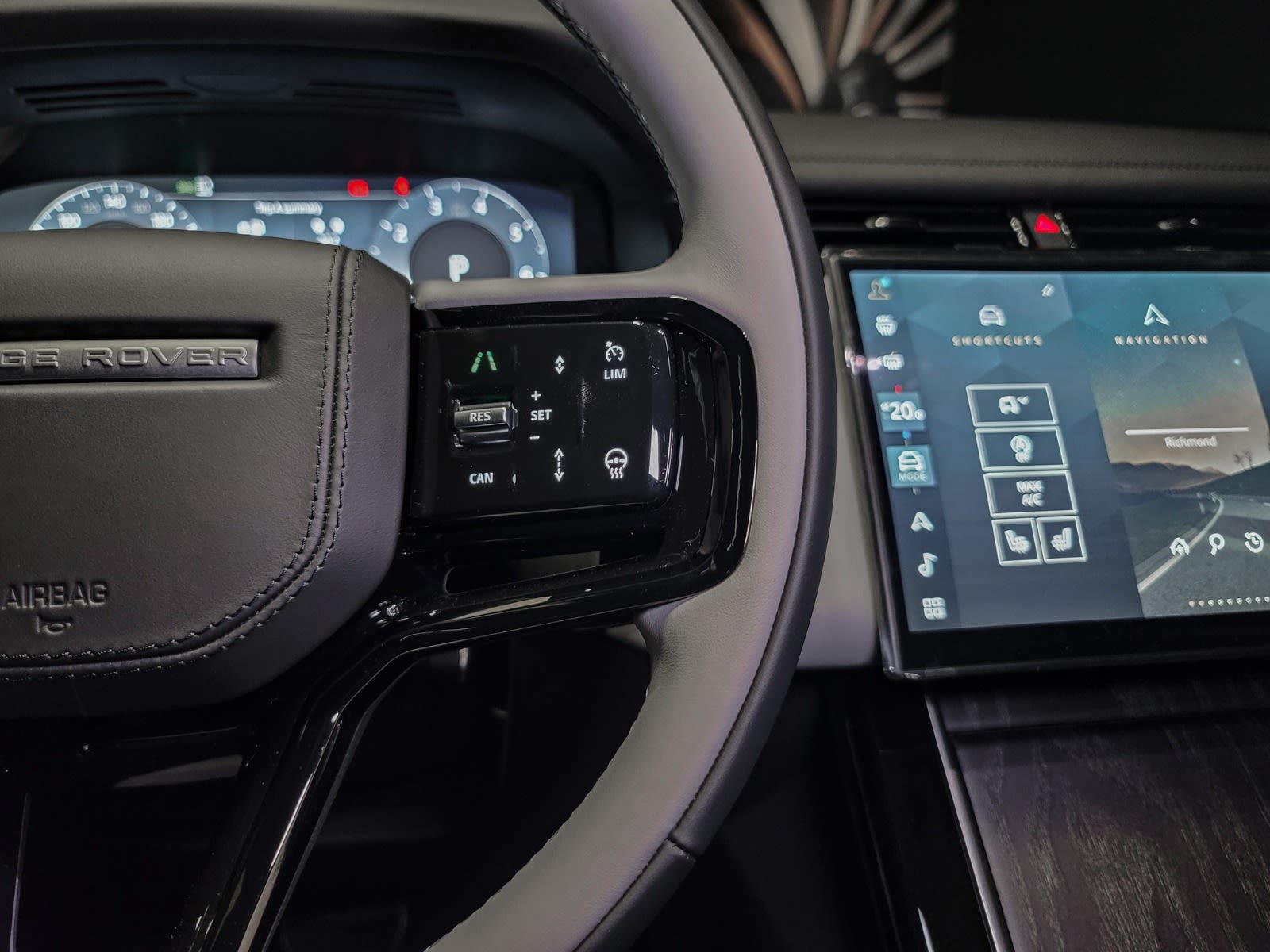 2026 Land Rover Range Rover Velar Dynamic SE, Vancouver, Cash