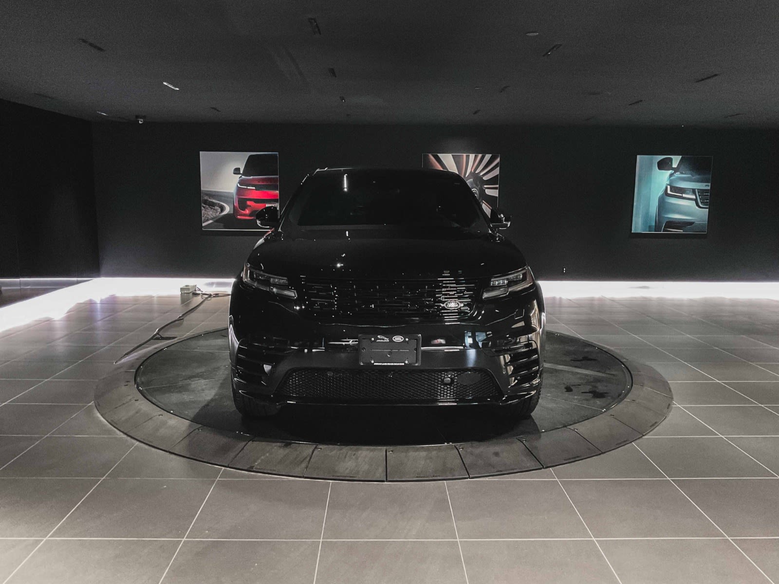 2026 Land Rover Range Rover Velar Dynamic SE, Vancouver, Cash