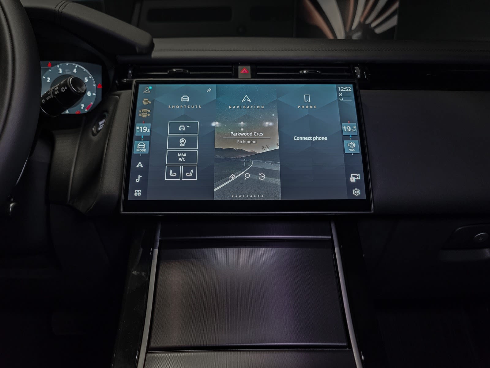 2026 Land Rover Range Rover Velar Dynamic SE, Vancouver, Cash