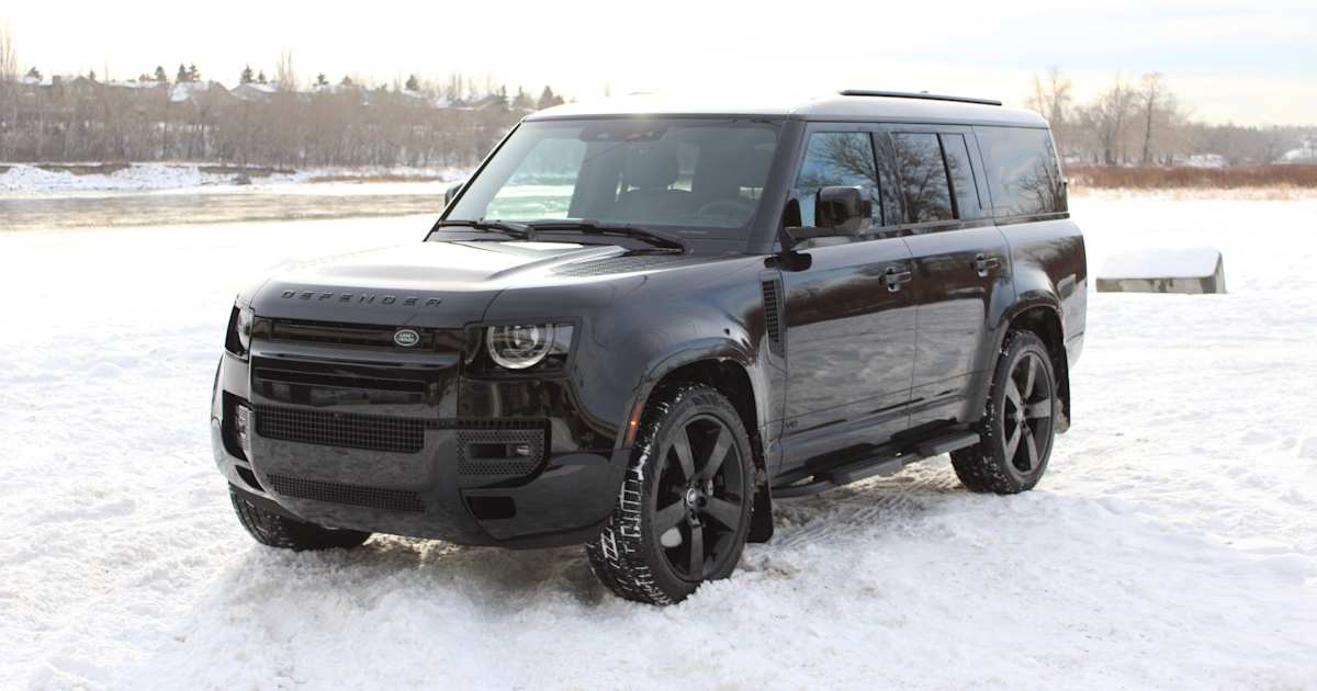 Land Rover Calgary | Land Rover Defender 130 P500 V8