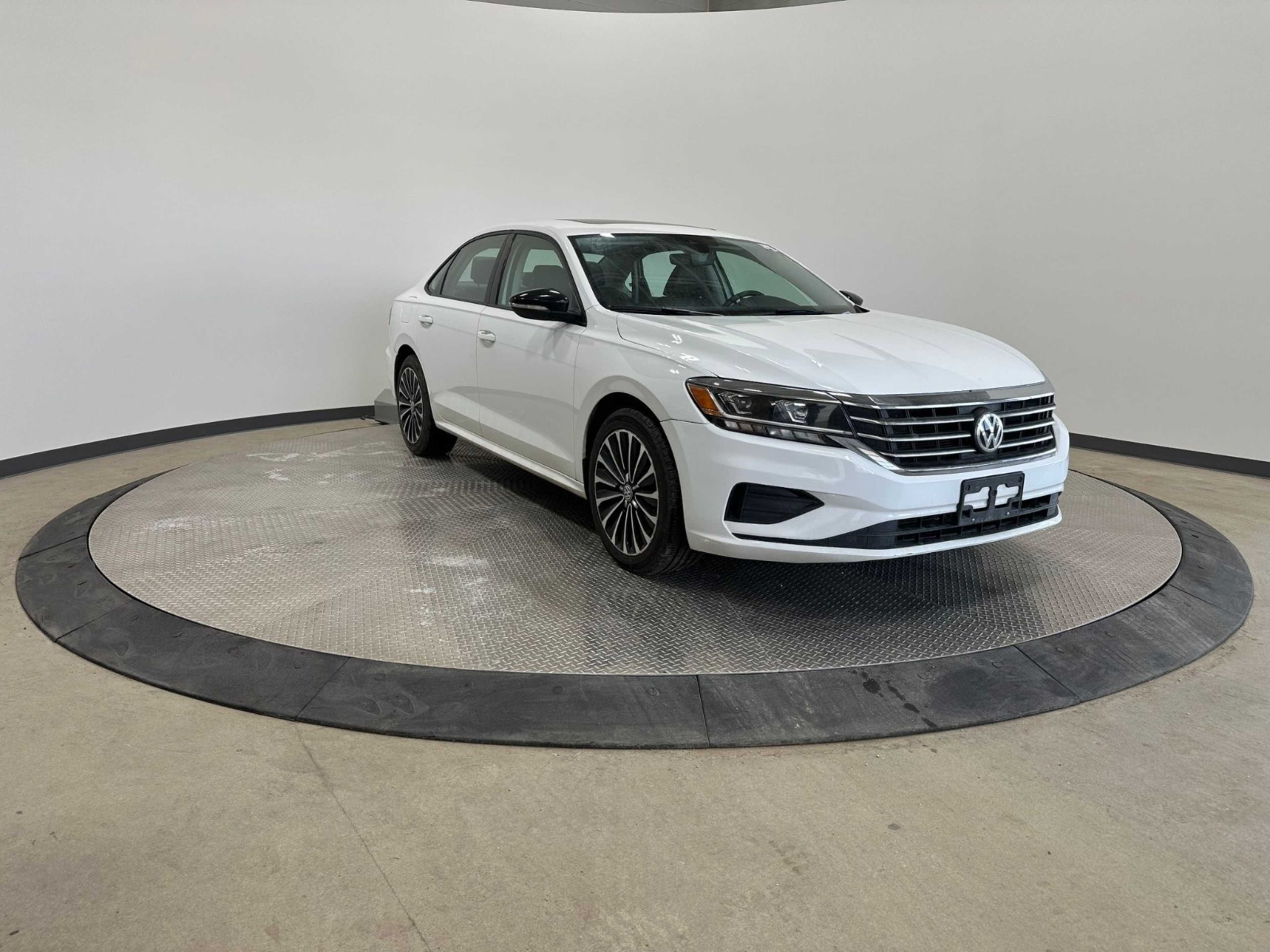 Voxcar VOLKSWAGEN Passat SEDAN in , VICTORIA