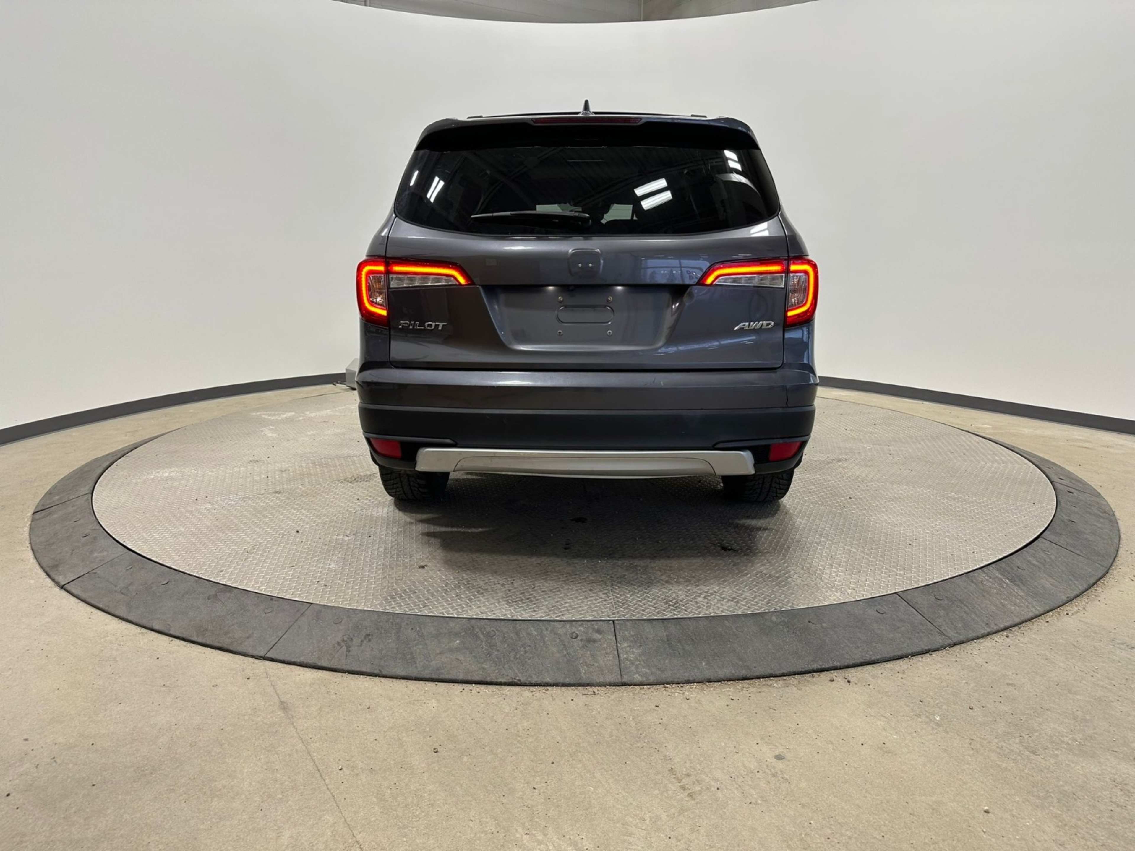 2019 Honda Pilot EX photo 4