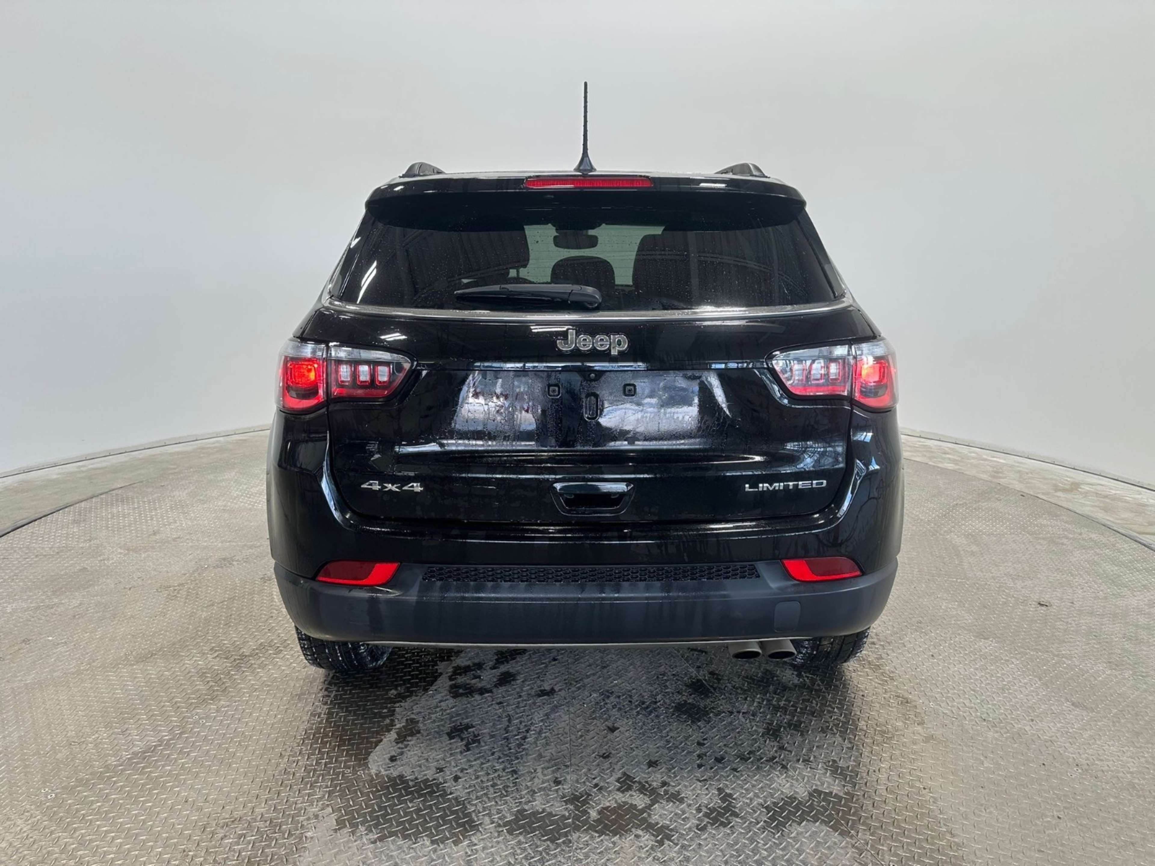 2022 Jeep Compass Limited photo 4
