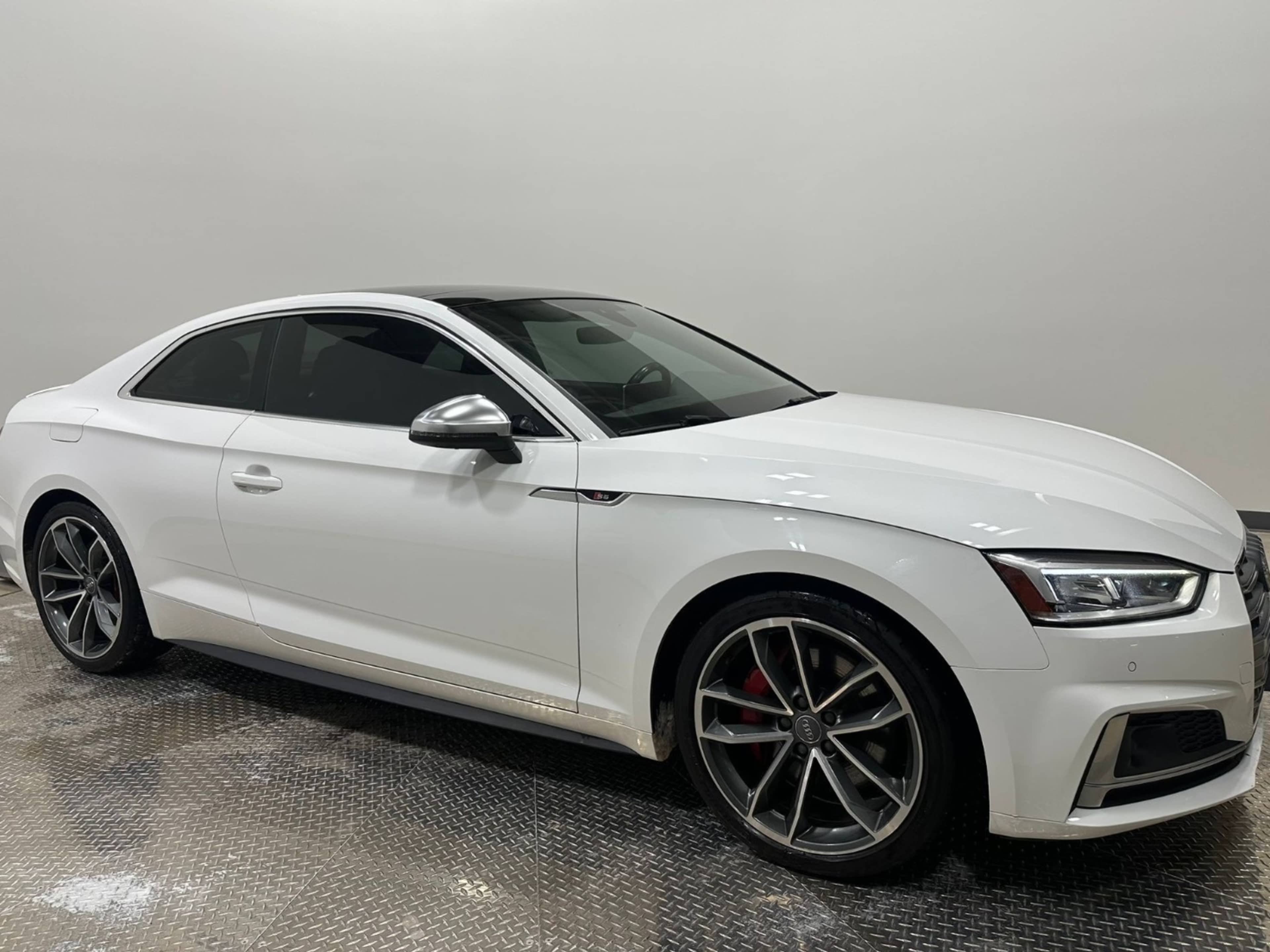 2018 Audi S5 Prestige quattro photo 2