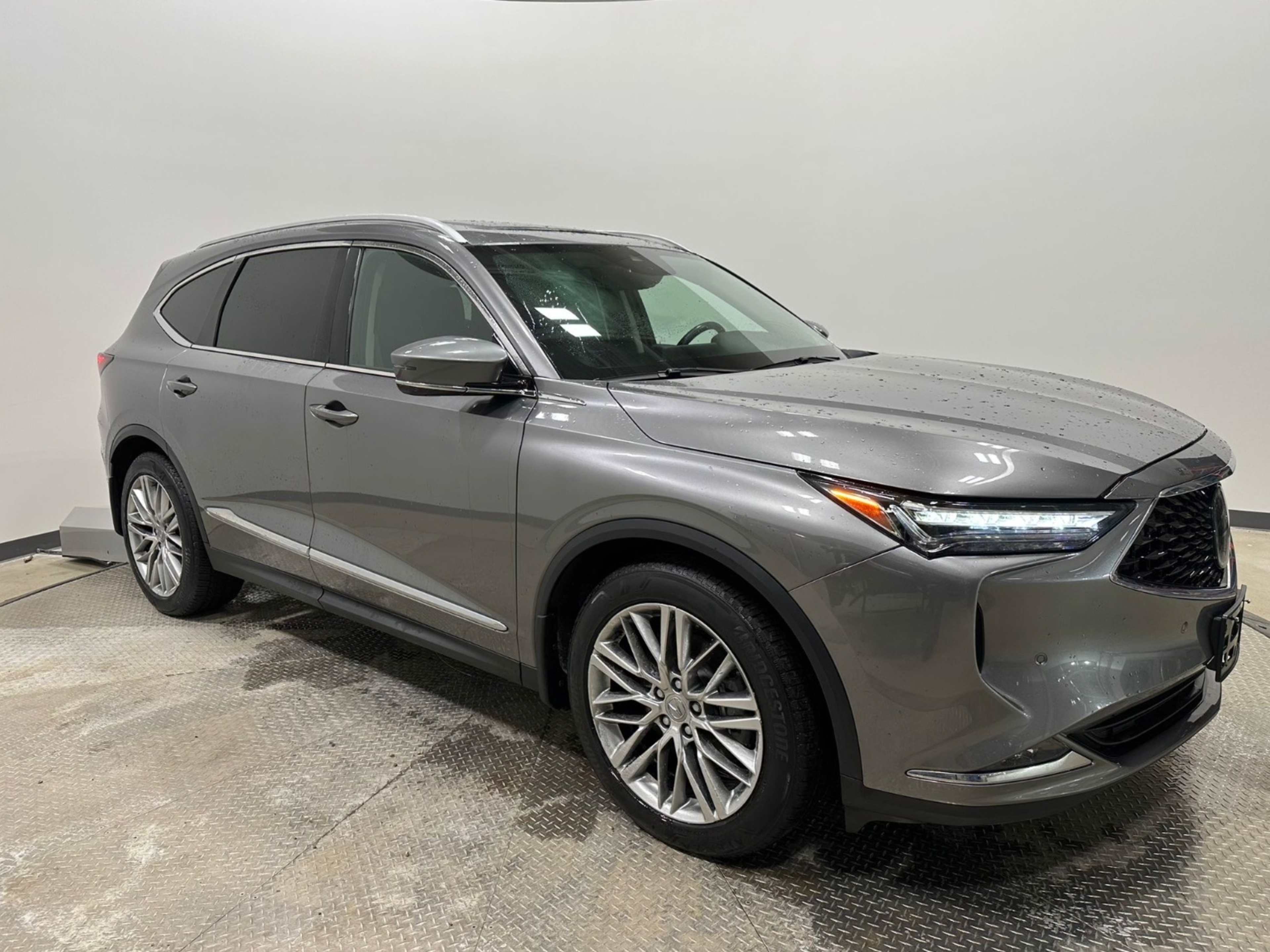 2023 Acura MDX Elite SH-AWD photo 3