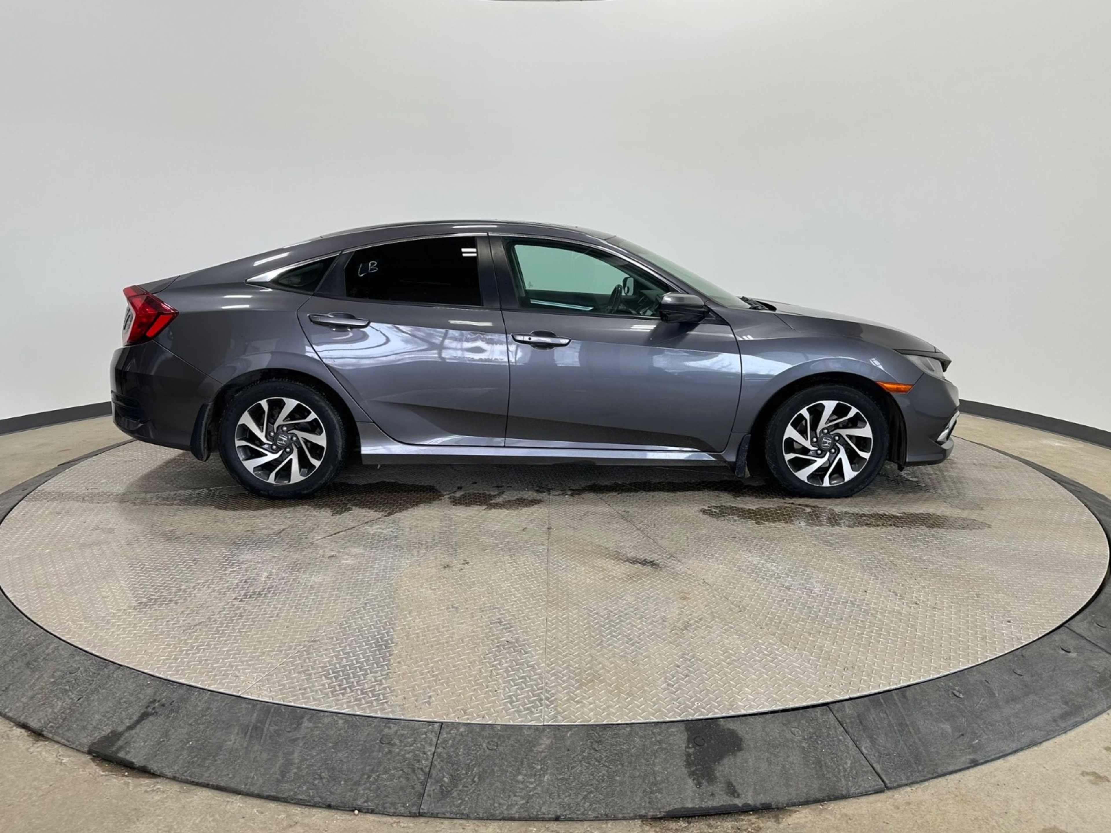 2019 Honda Civic EX photo 3