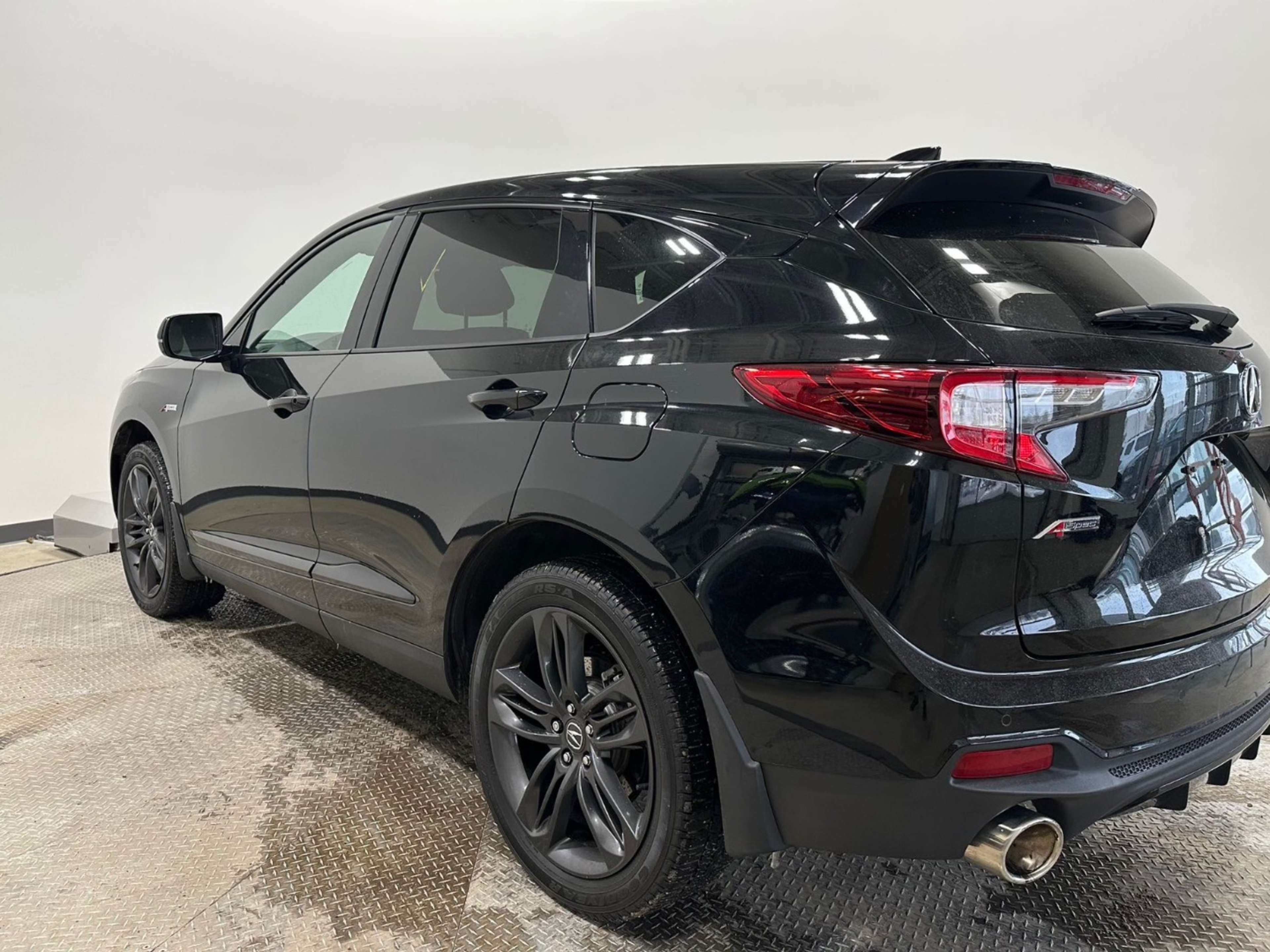2023 Acura RDX SH-AWD A-Spec photo 3