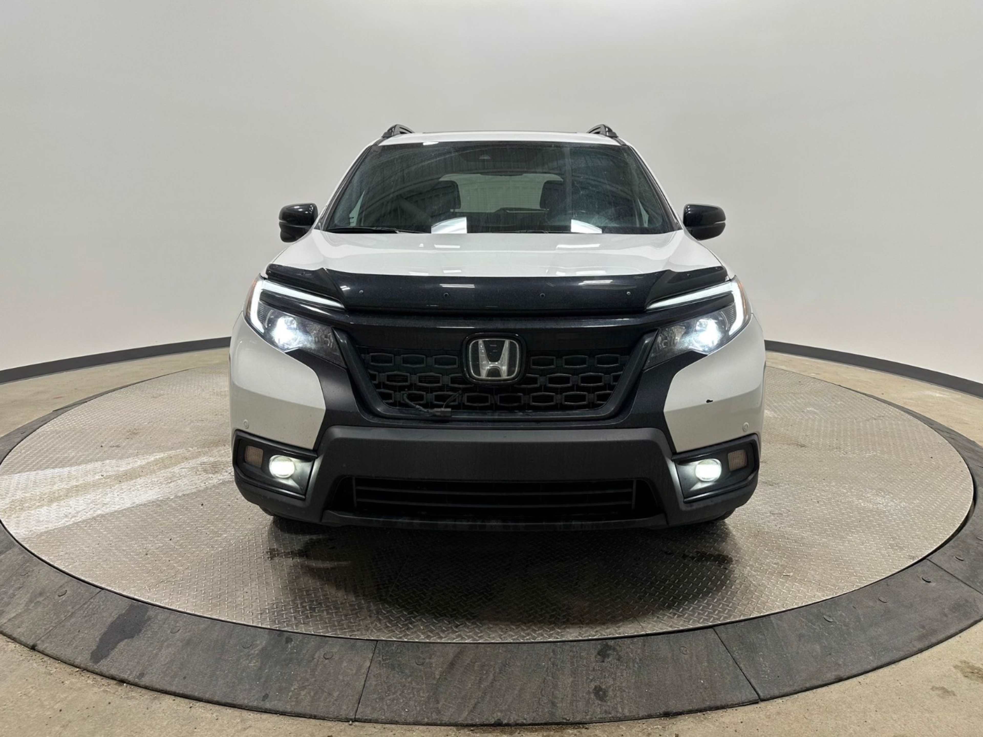 2020 Honda Passport EX-L photo 2