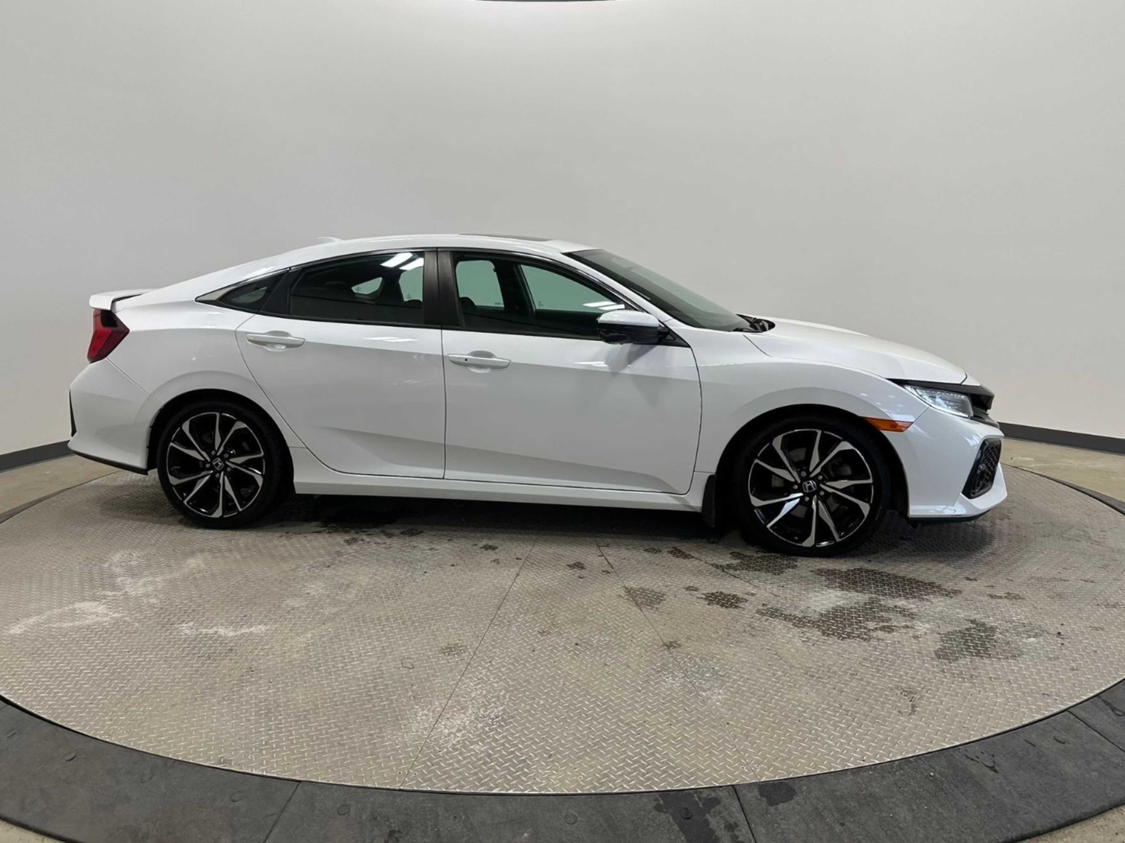 2019 Honda Civic Si photo 3