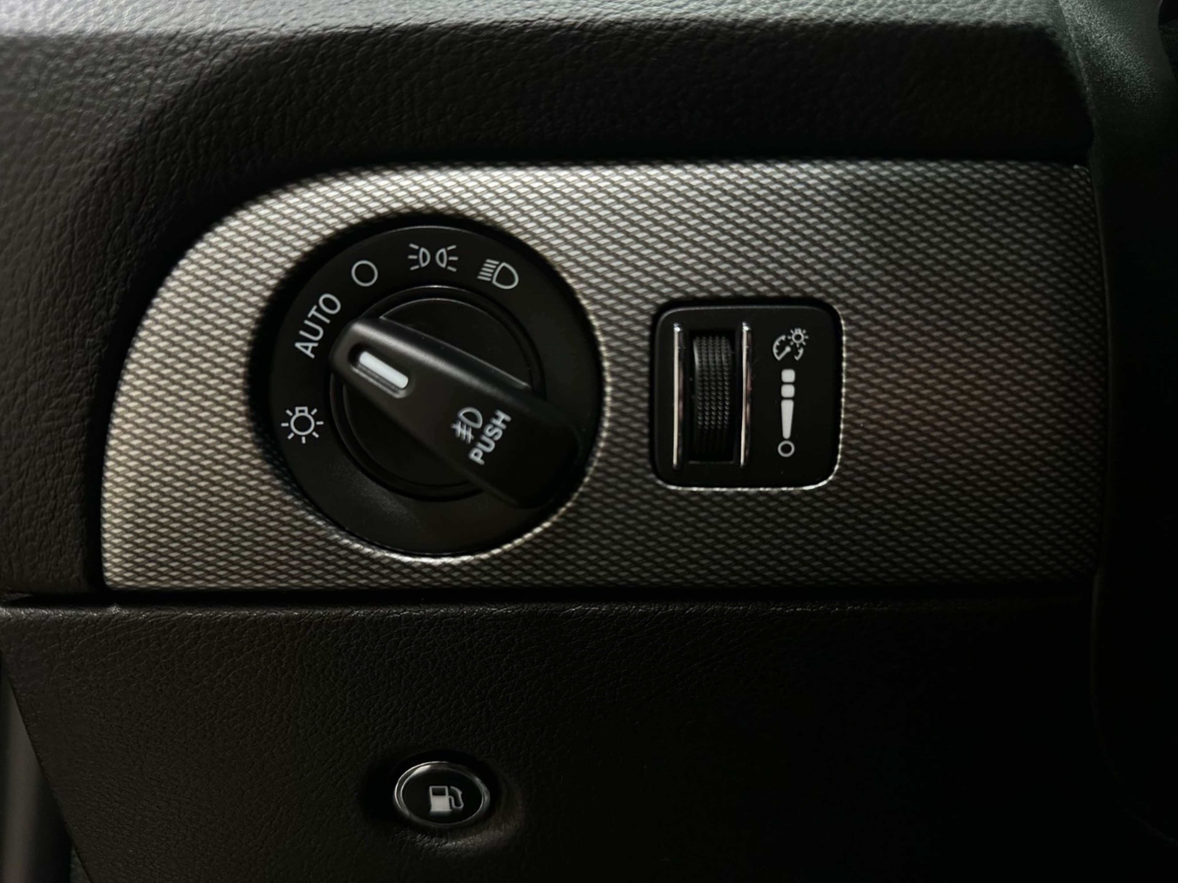 2020 Dodge Durango GT photo 3