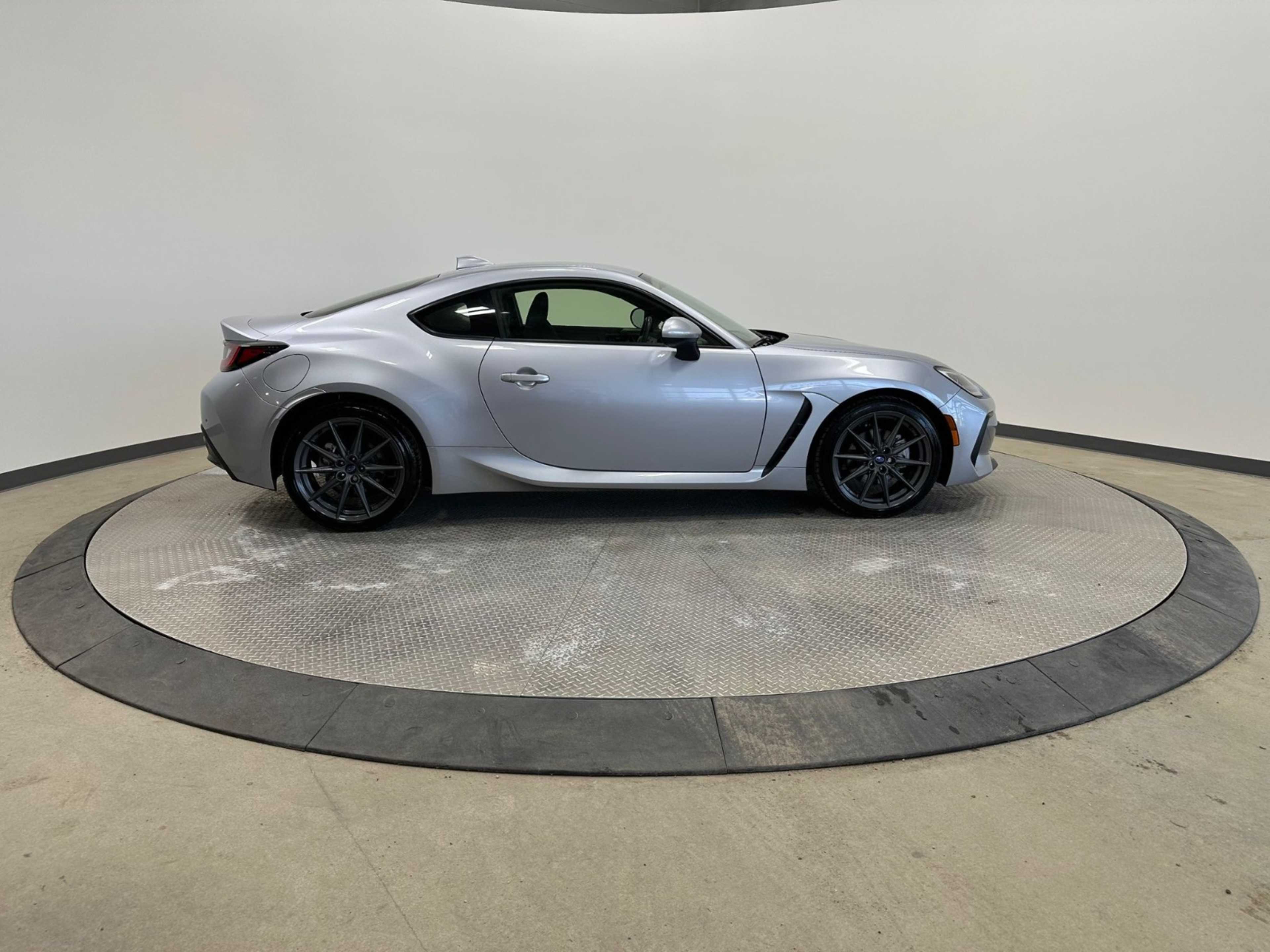 2023 Subaru BRZ Limited photo 2