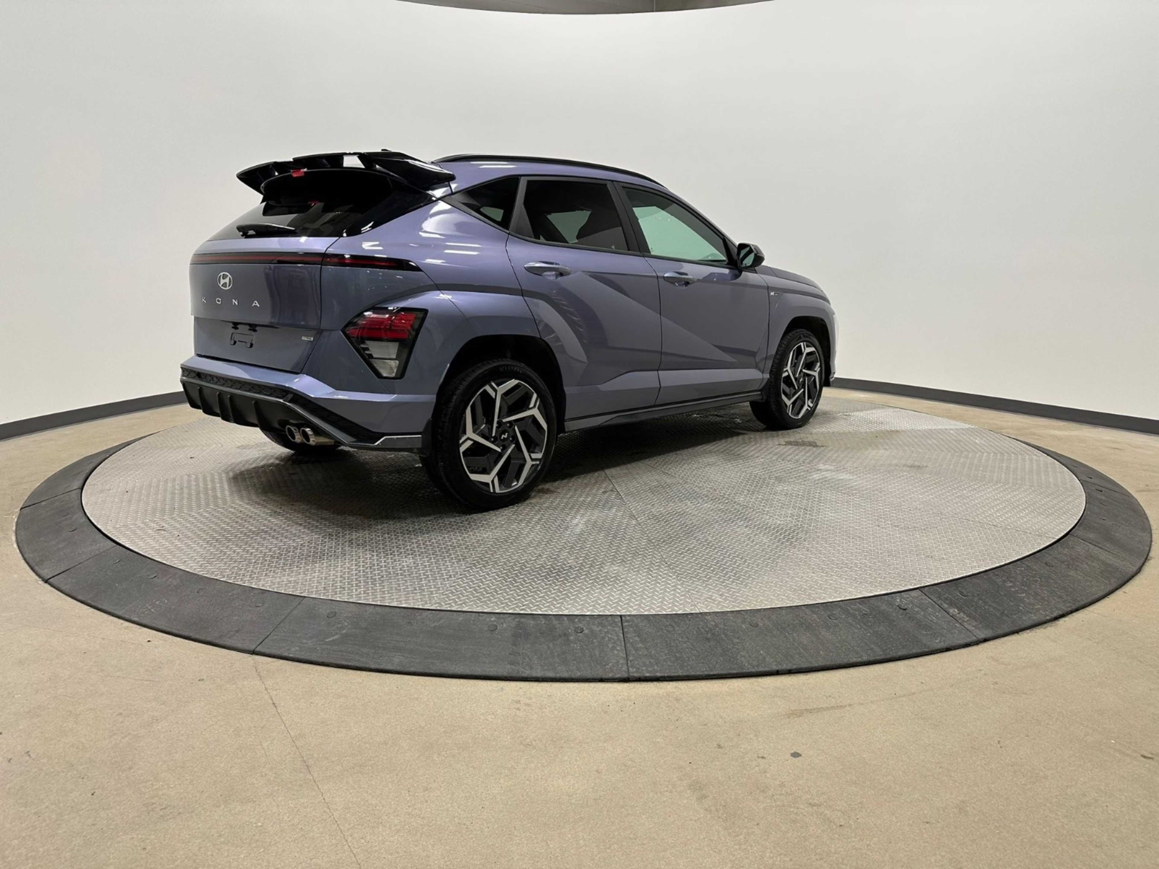 2024 Hyundai Kona N photo 2