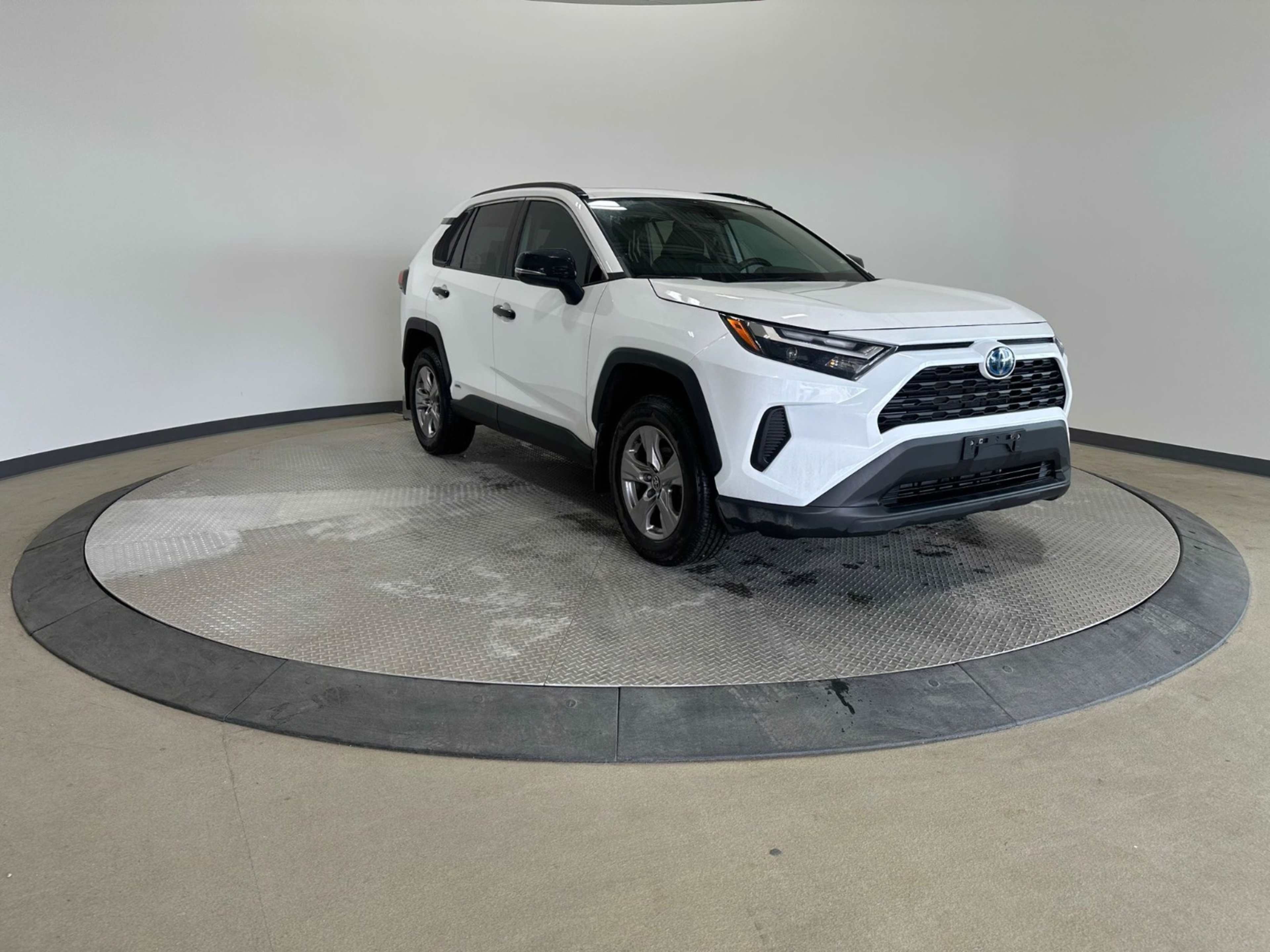 Voxcar TOYOTA RAV4 SUV in , VICTORIA