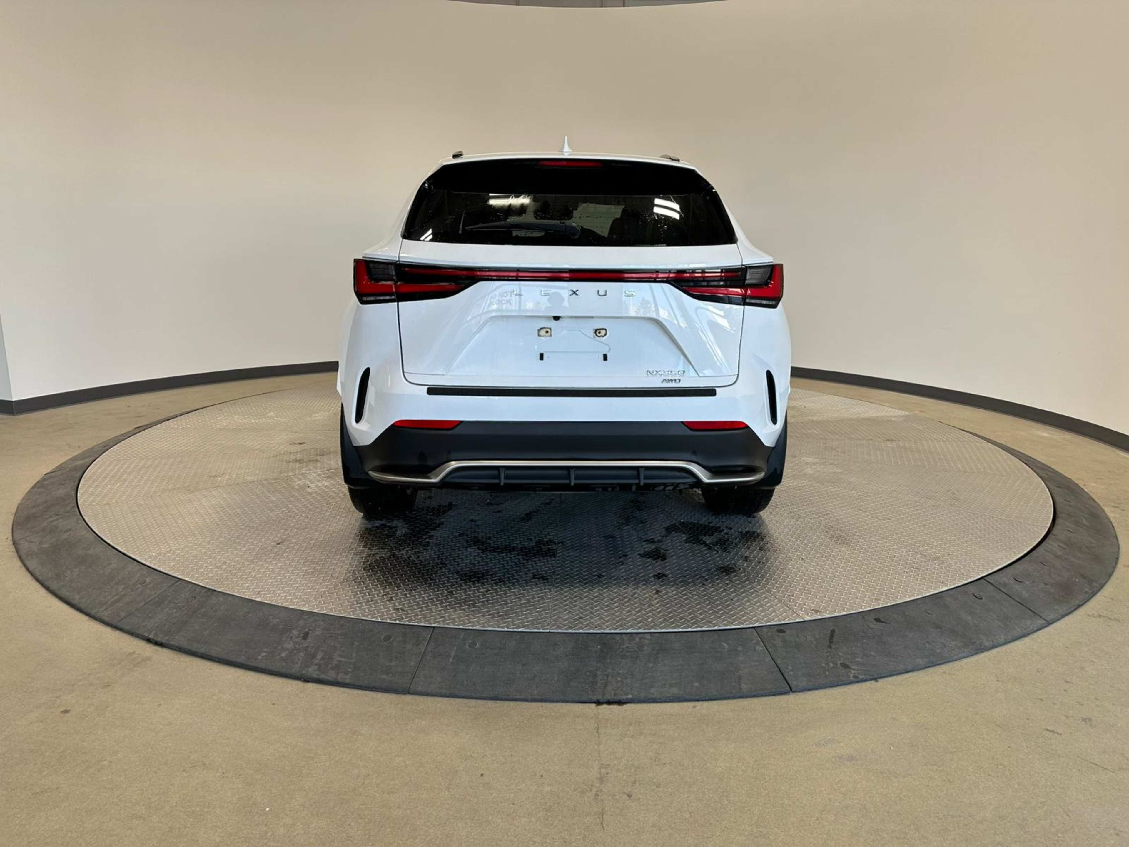 2022 Lexus NX 350 F SPORT Handling photo 3