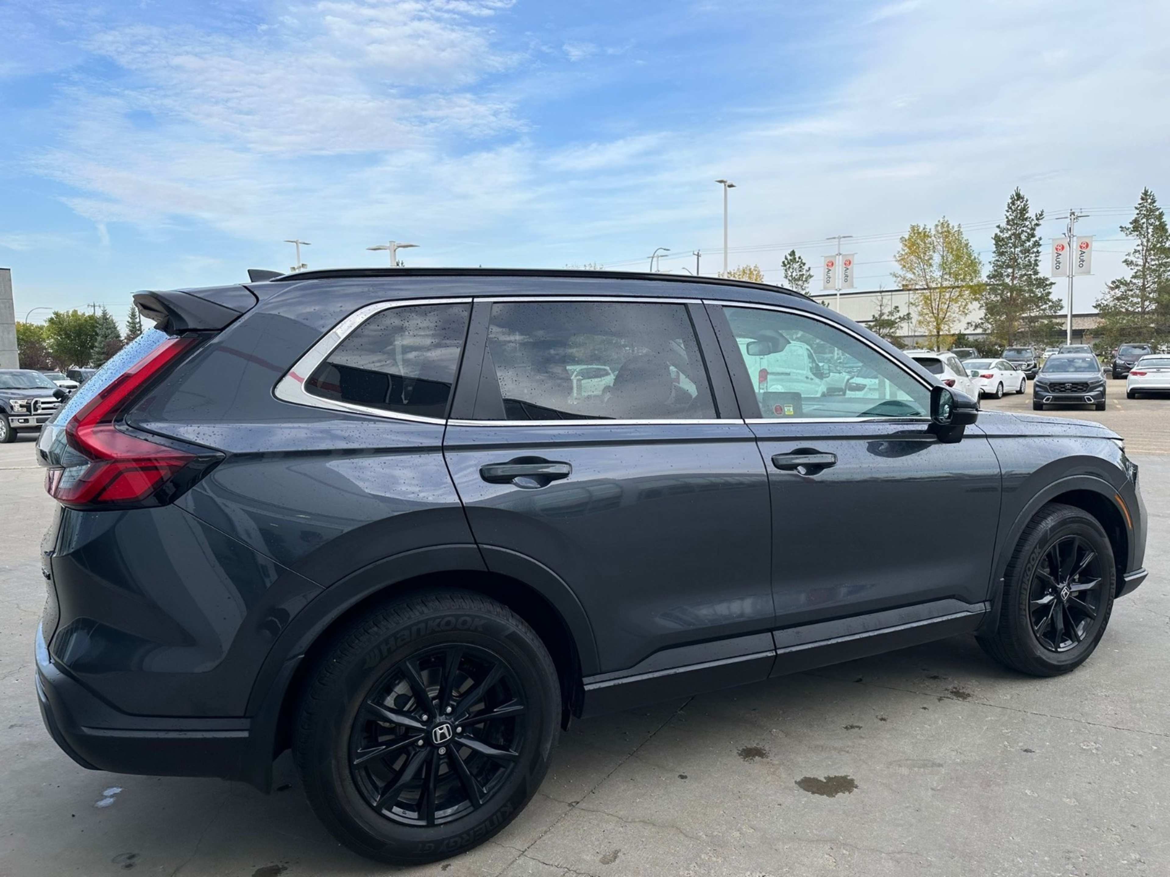 2024 Honda CR-V Sport photo 3