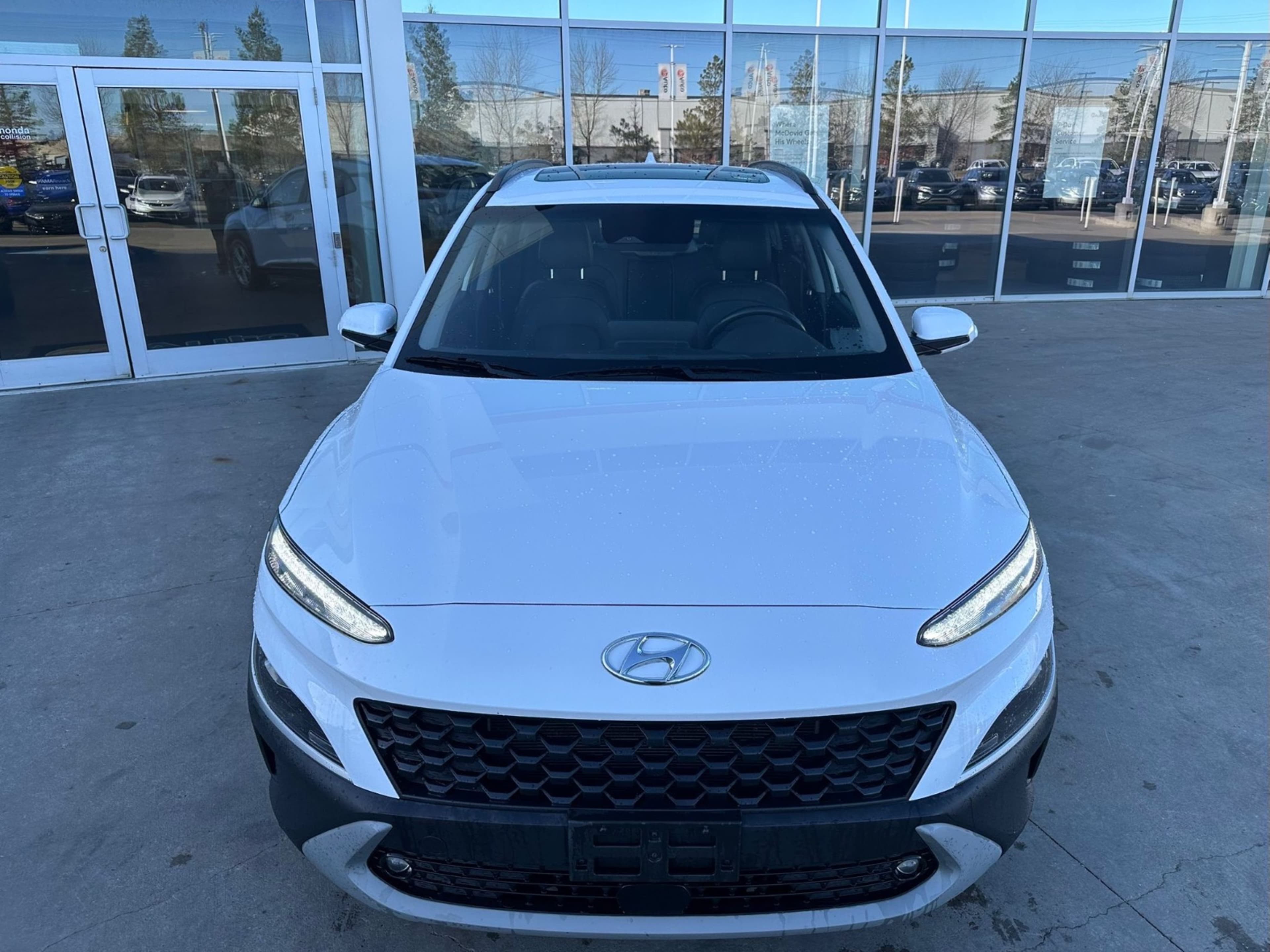 2022 Hyundai Kona N Line SEL photo 2