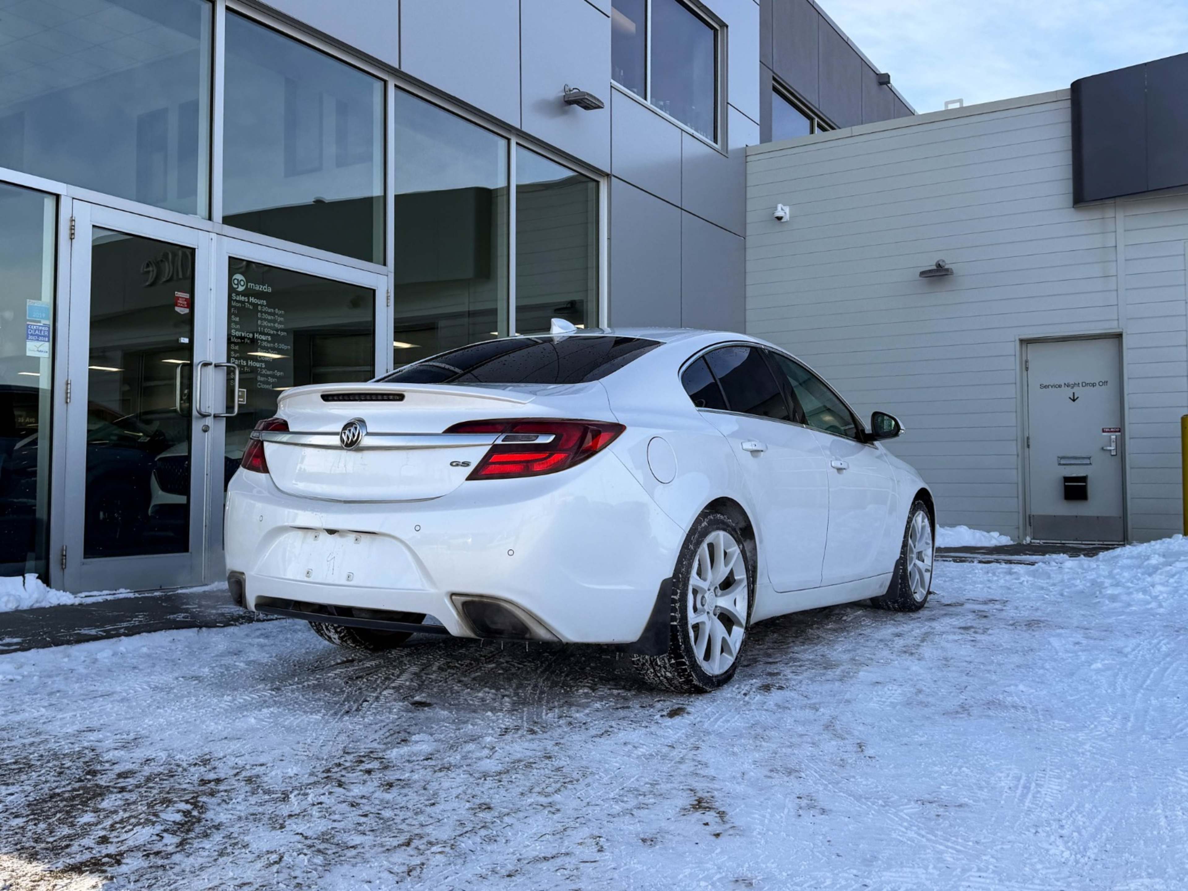 2017 Buick Regal GS photo 4