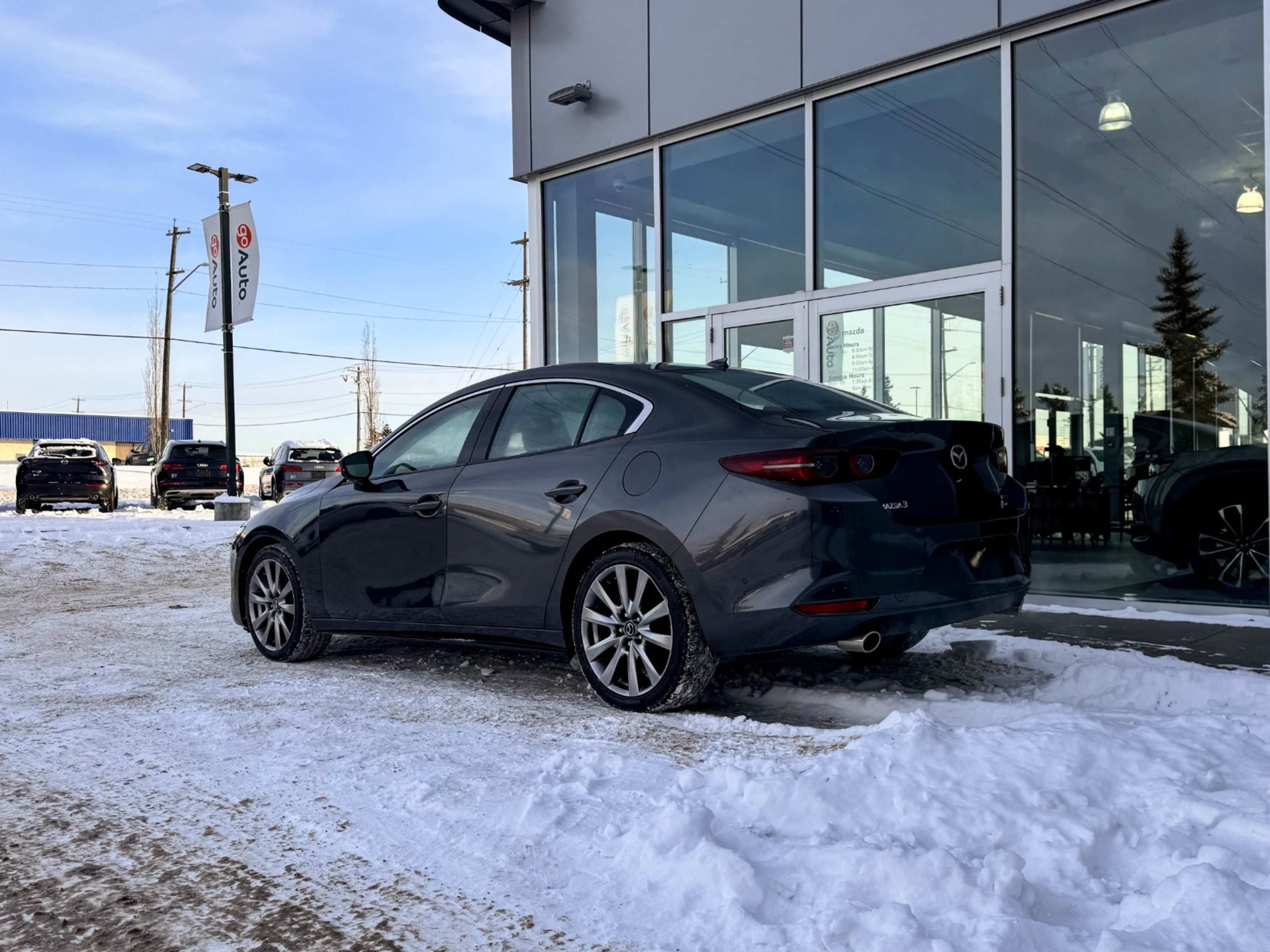 2021 Mazda Mazda3 Premium photo 2