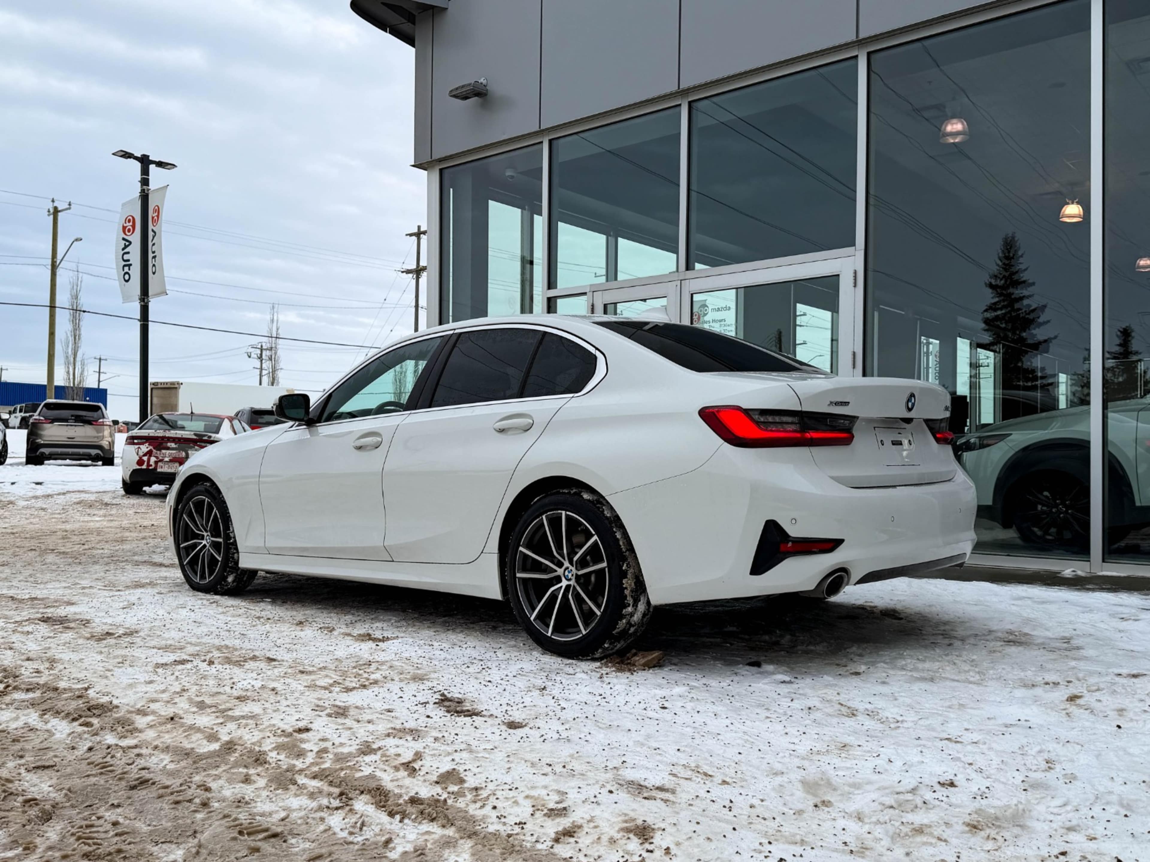 2021 Bmw 330i xDrive photo 4