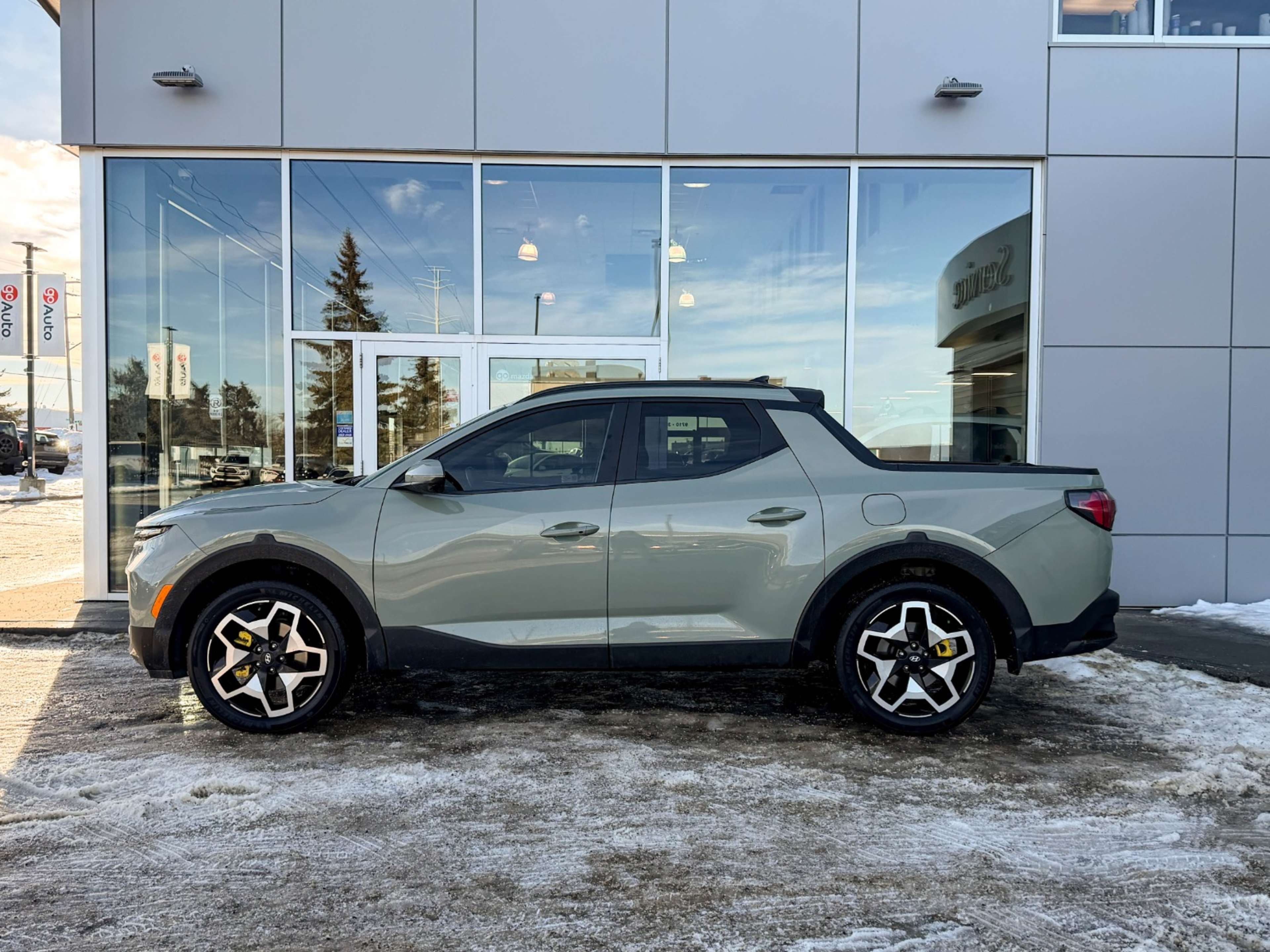 2022 Hyundai Santa Cruz Limited photo 3