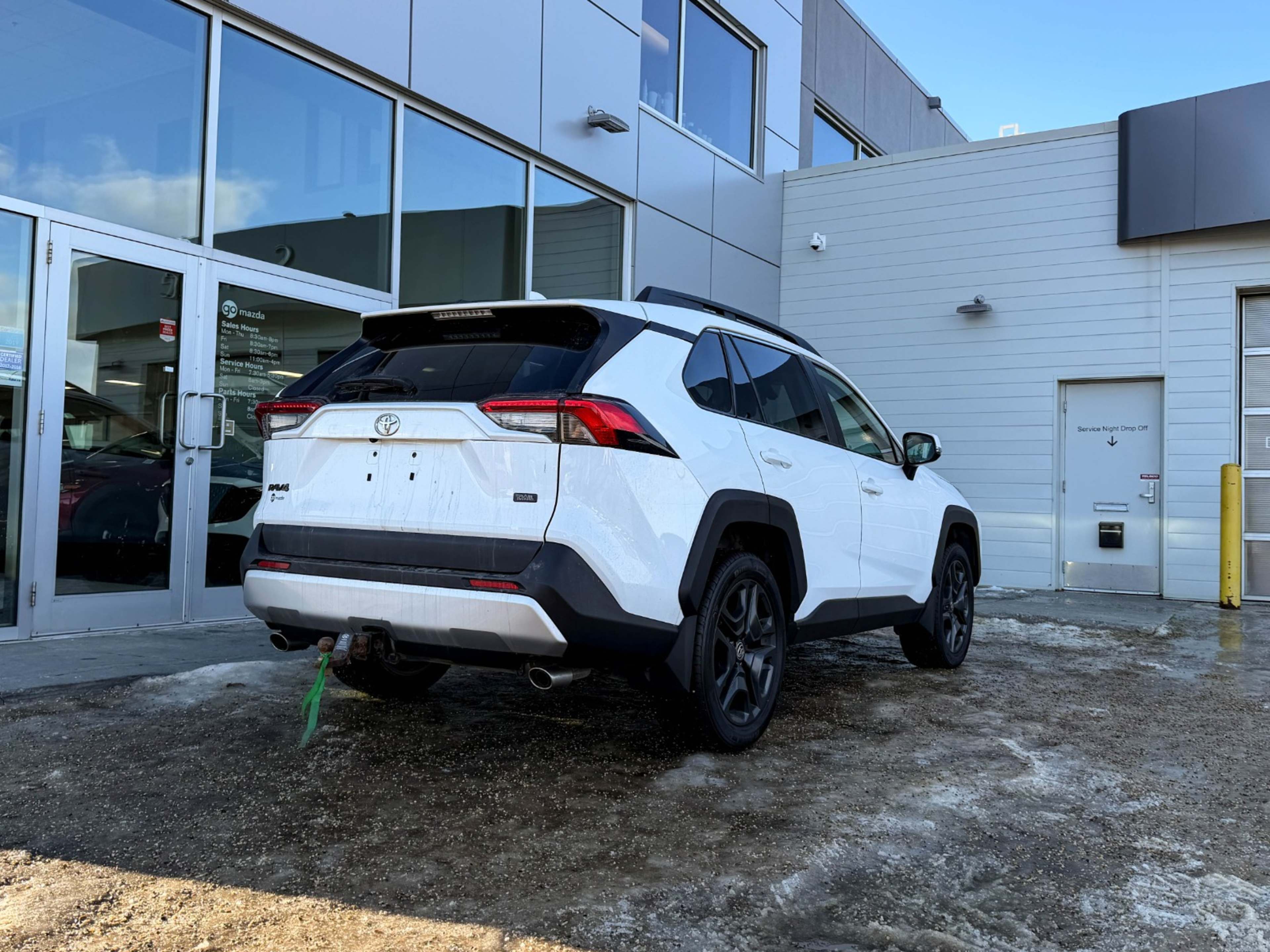 2022 Toyota RAV4 Adventure photo 4