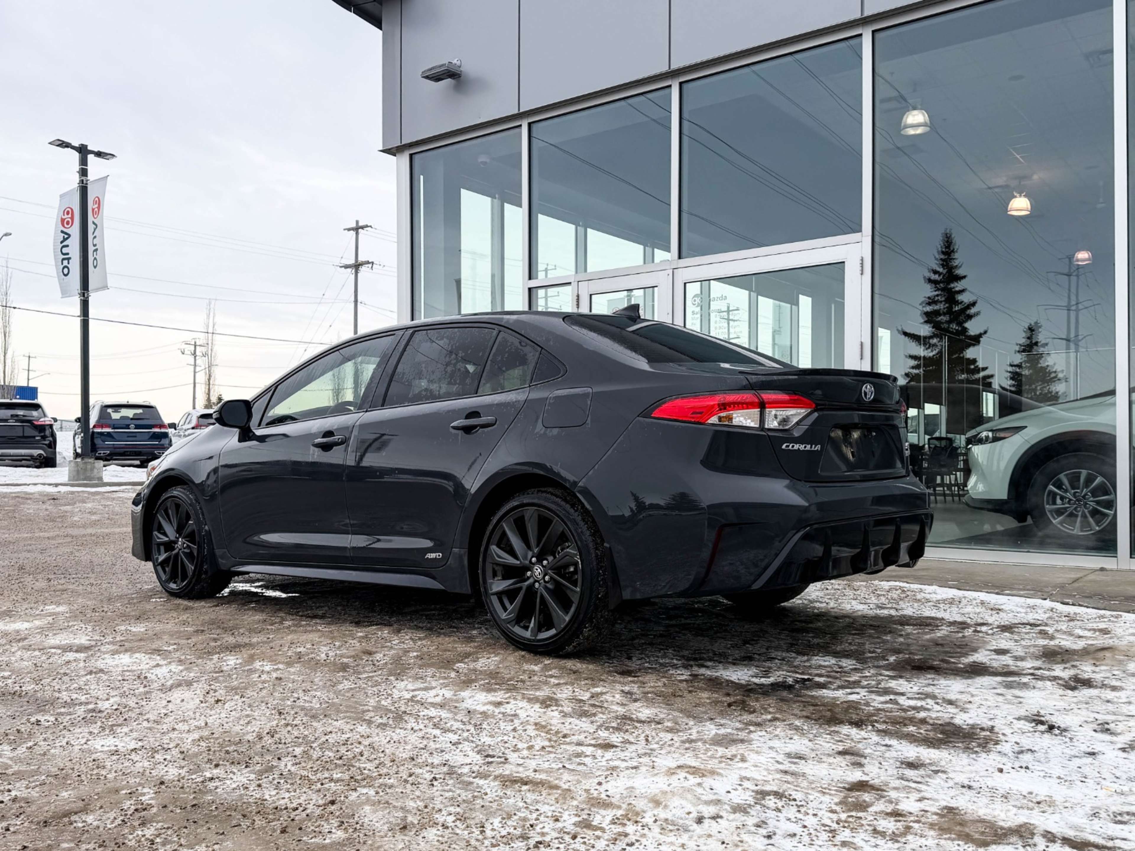 2024 Toyota Corolla XSE LE Premium SE photo 2