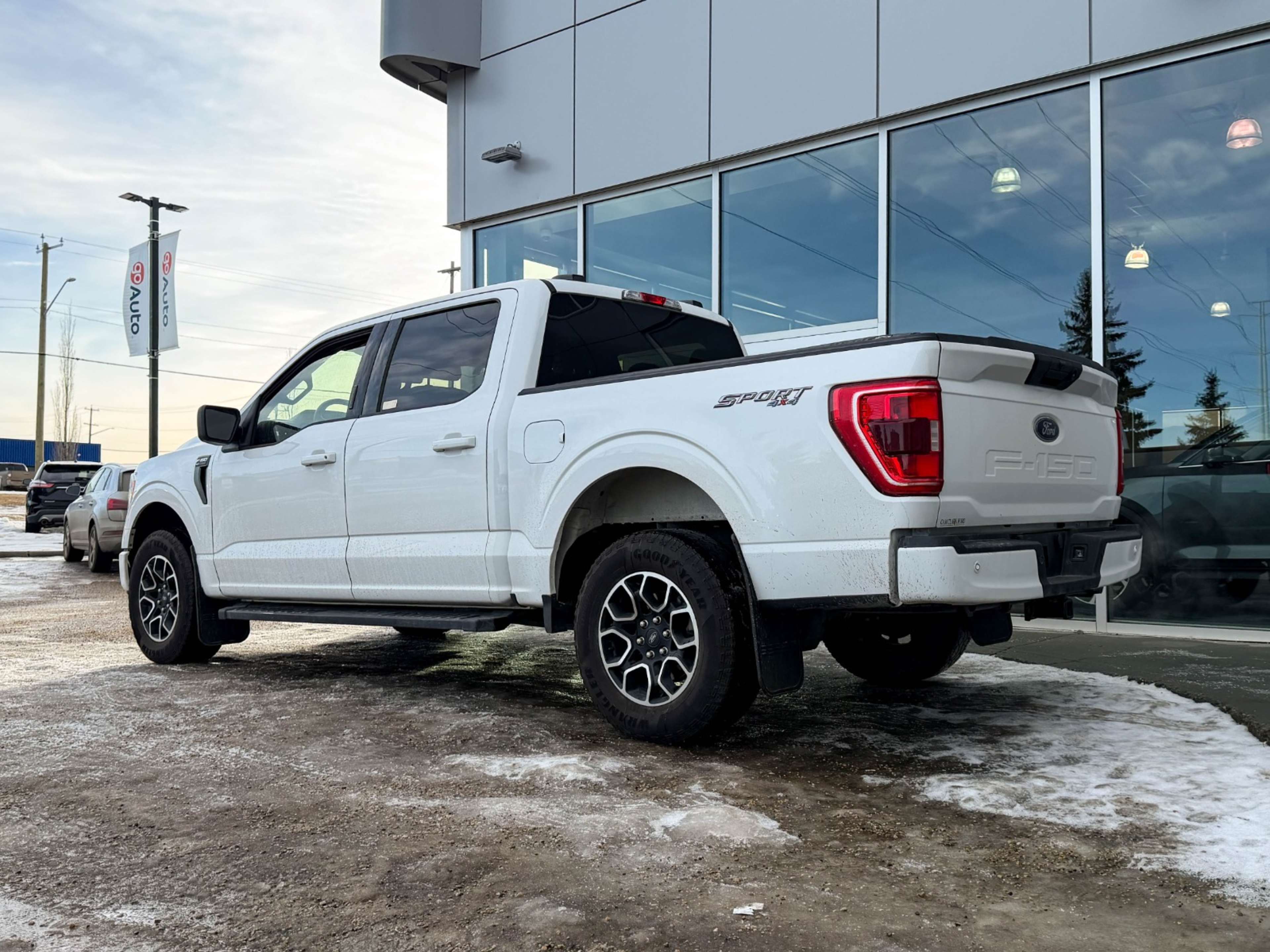 2022 Ford F-150 XLT photo 4