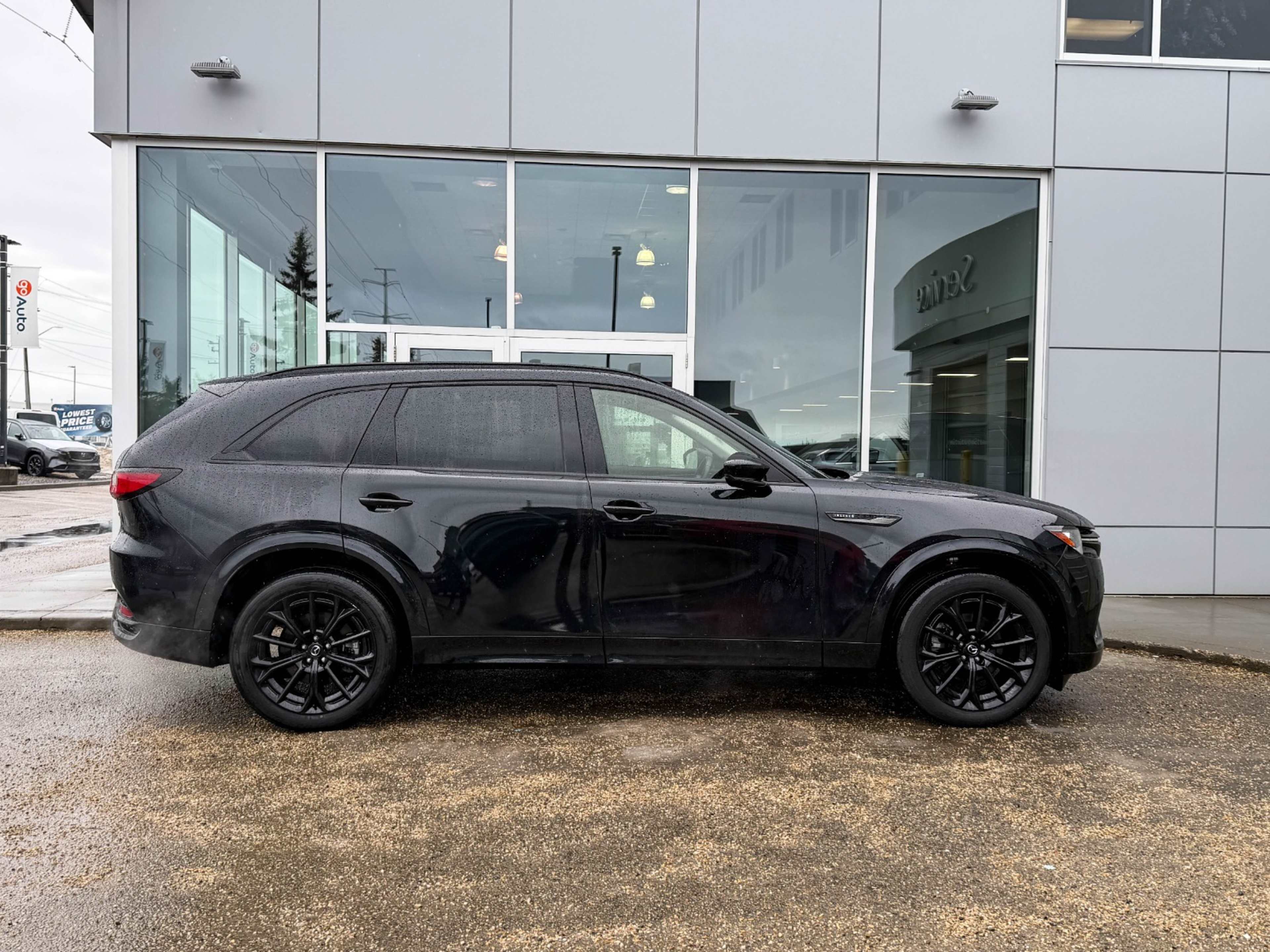 2025 Mazda CX-70 Premium photo 3