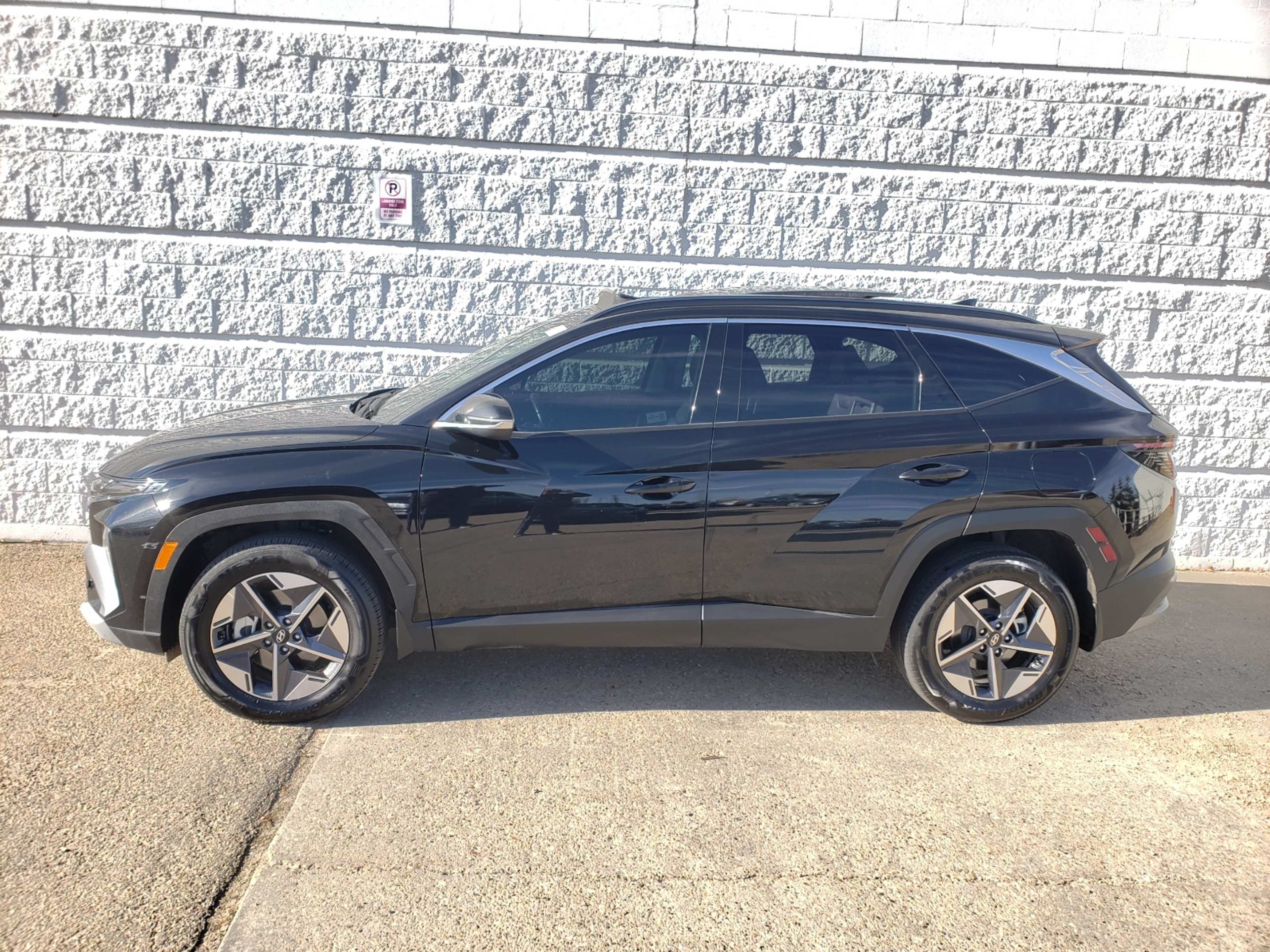 2025 Hyundai Tucson SEL Convenience photo 3