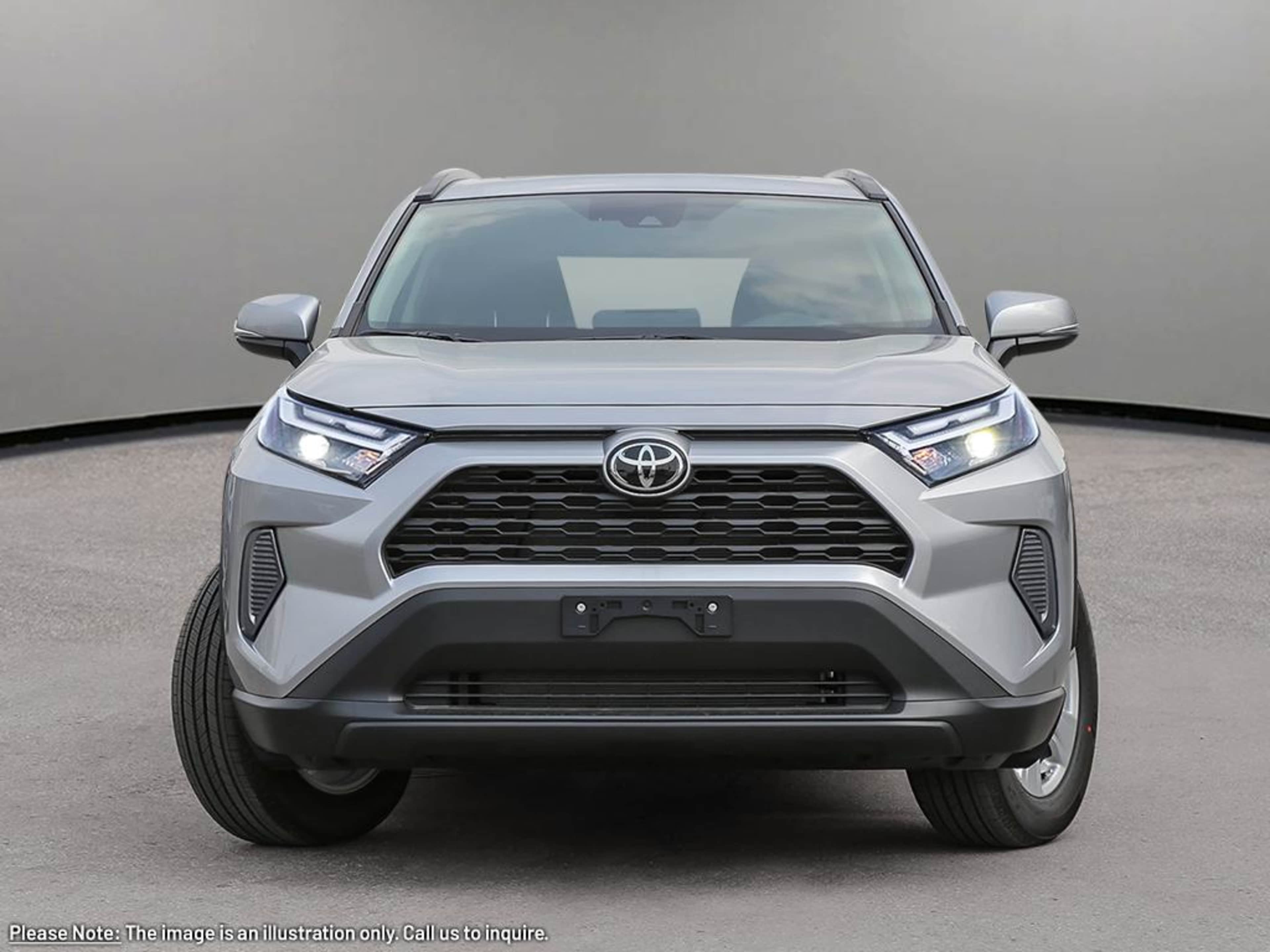 2025 Toyota RAV4 XLE photo 2