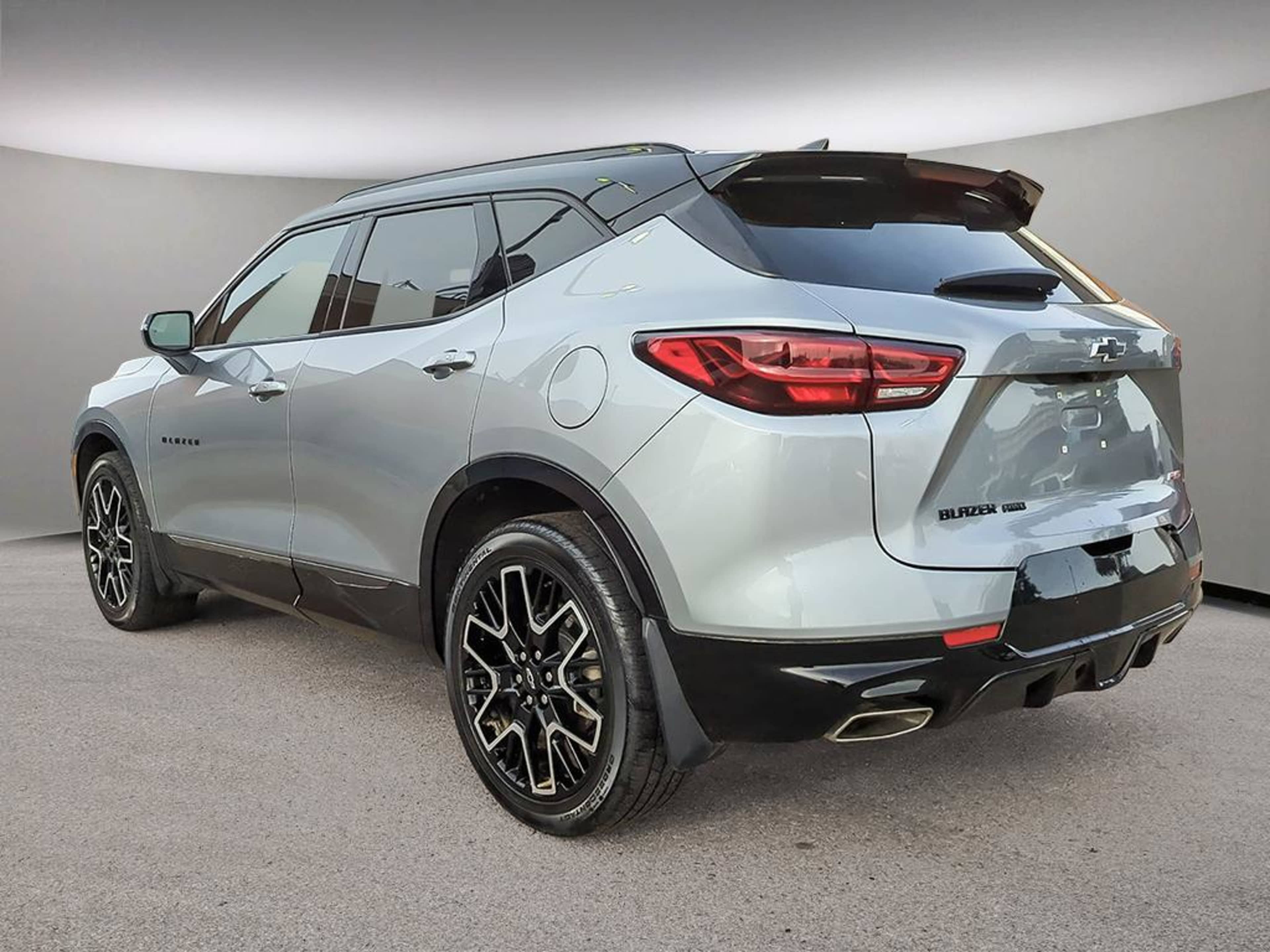 2023 Chevrolet Blazer RS photo 4