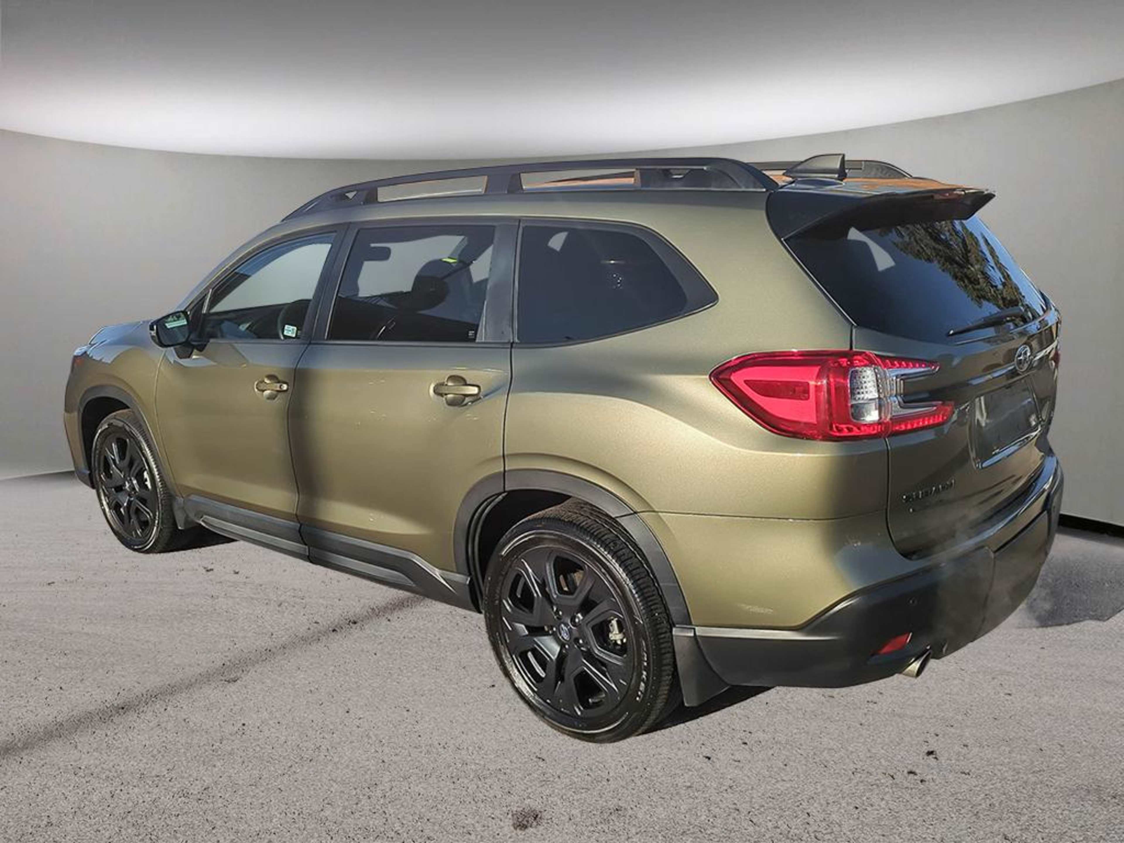 2023 Subaru Ascent Onyx Edition photo 4