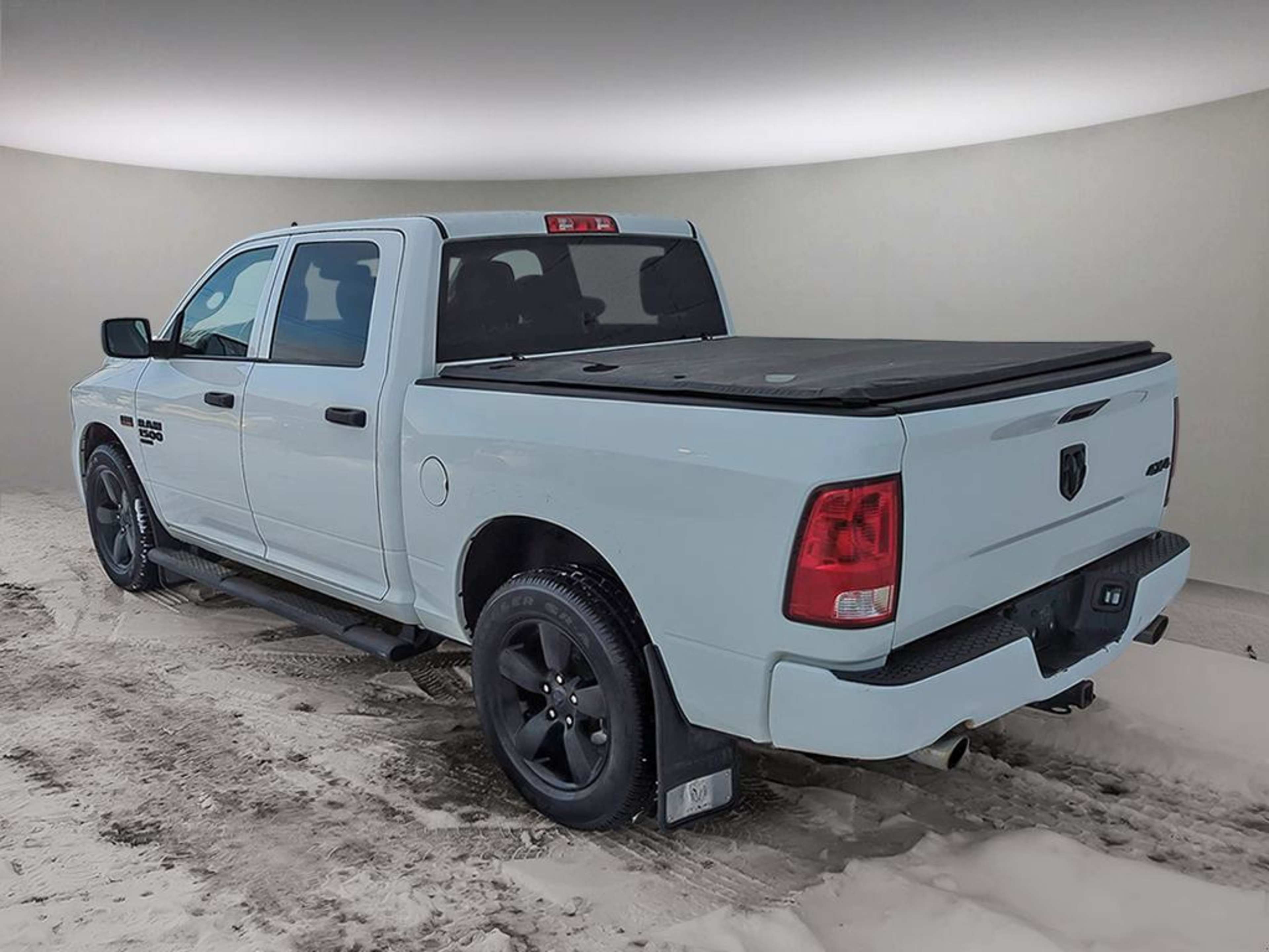 2020 Ram 1500 Classic Express photo 2