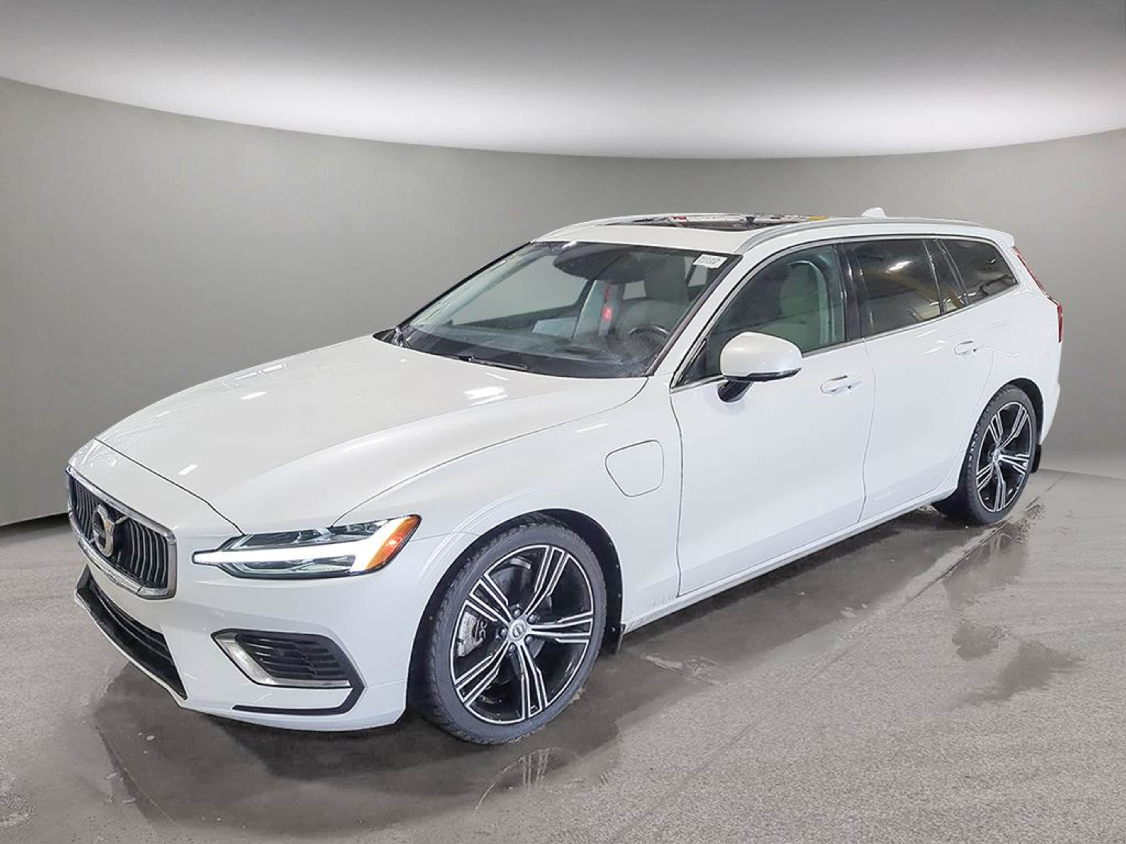 Voxcar VOLVO V60 WAGON in , VICTORIA